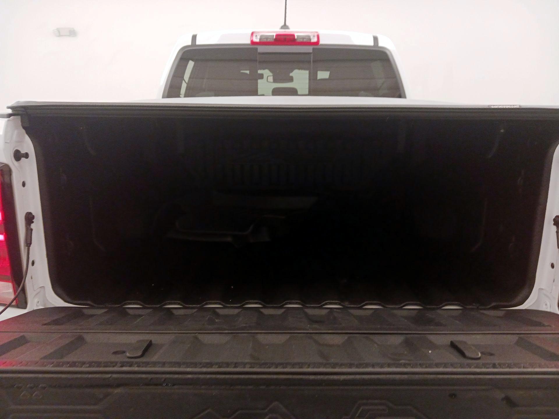 Thumbnail: 2024 Chevrolet Colorado - 20