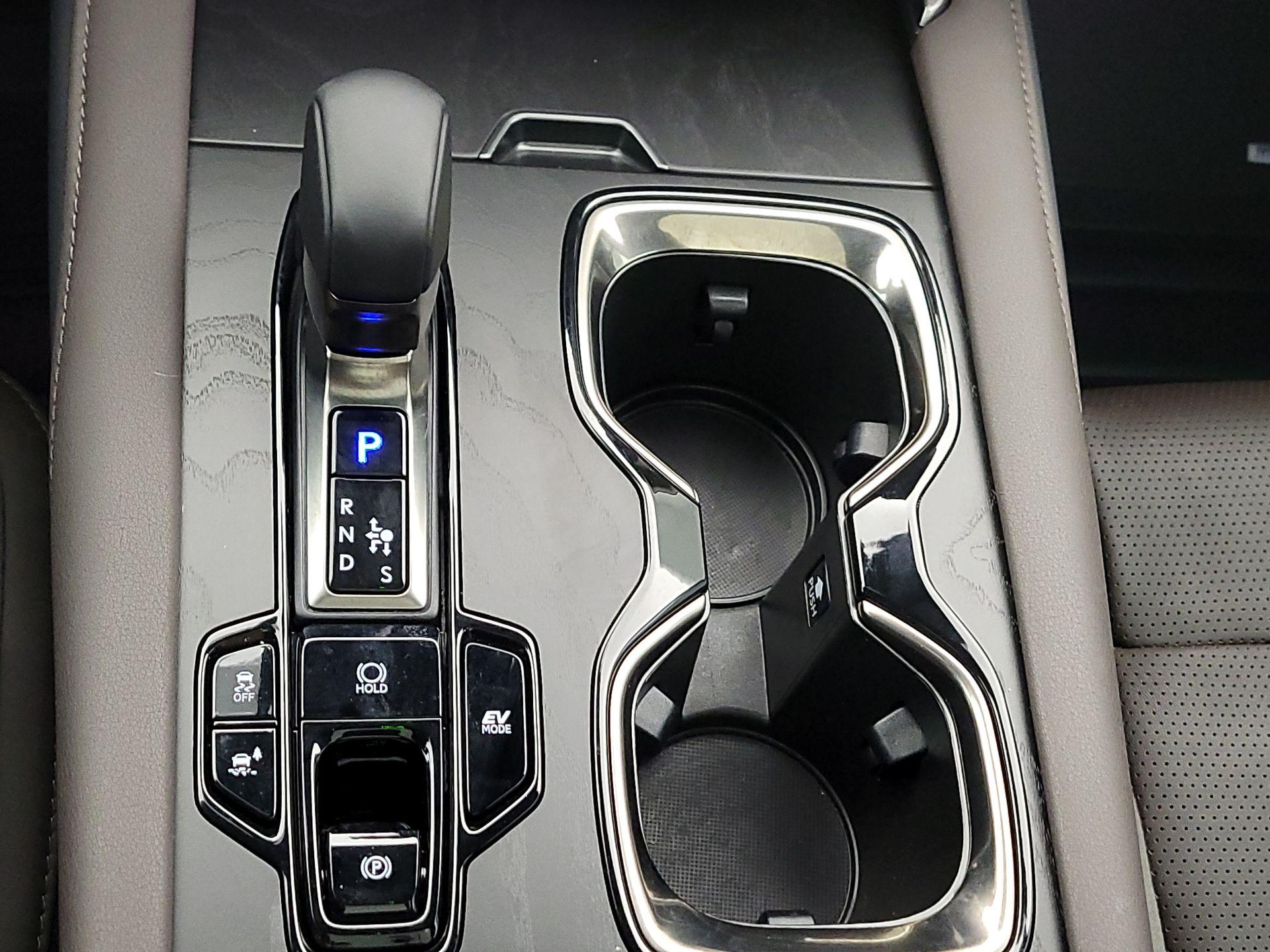 Thumbnail: 2025 Lexus RX - 17