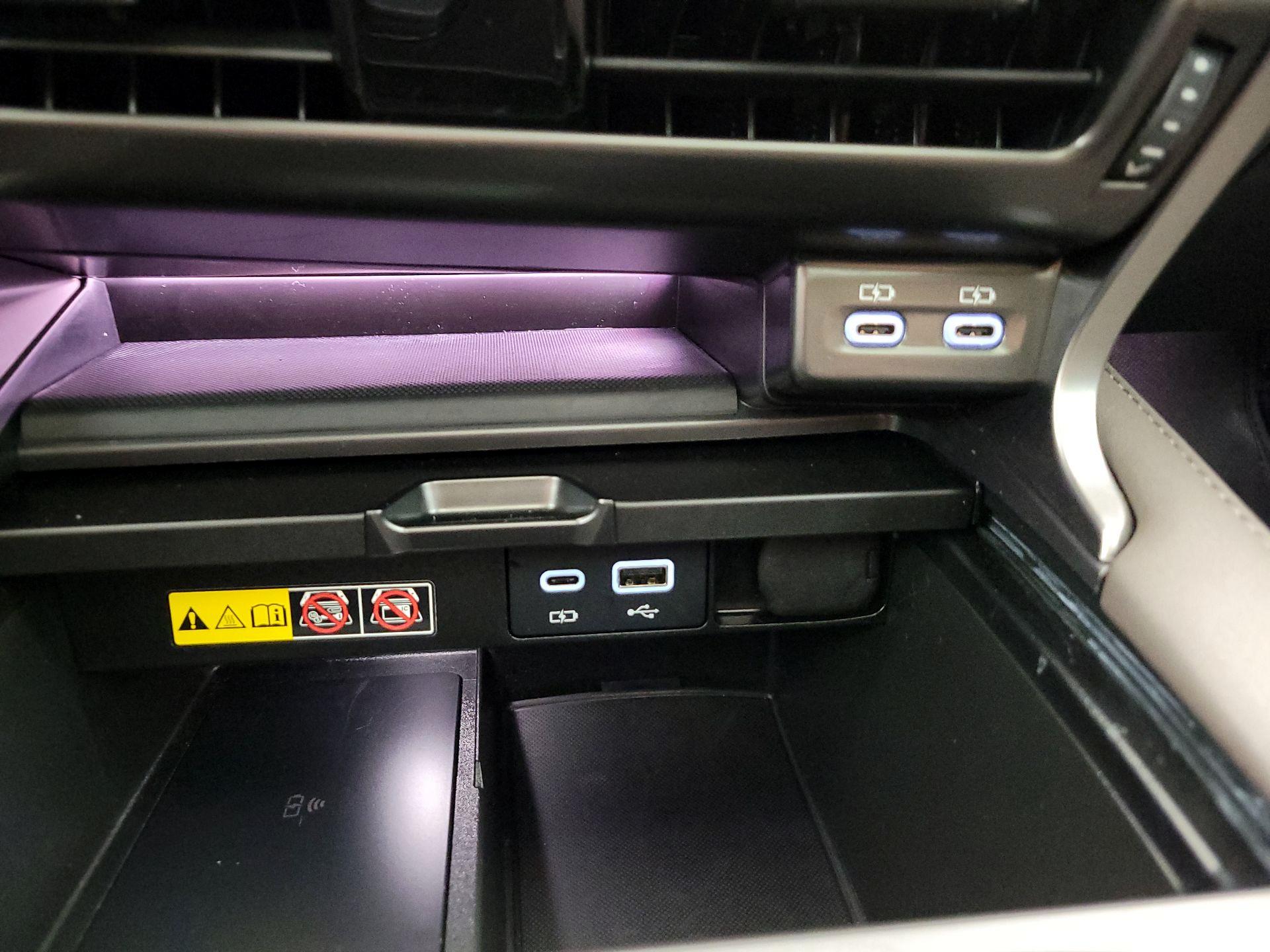 Thumbnail: 2025 Lexus RX - 18