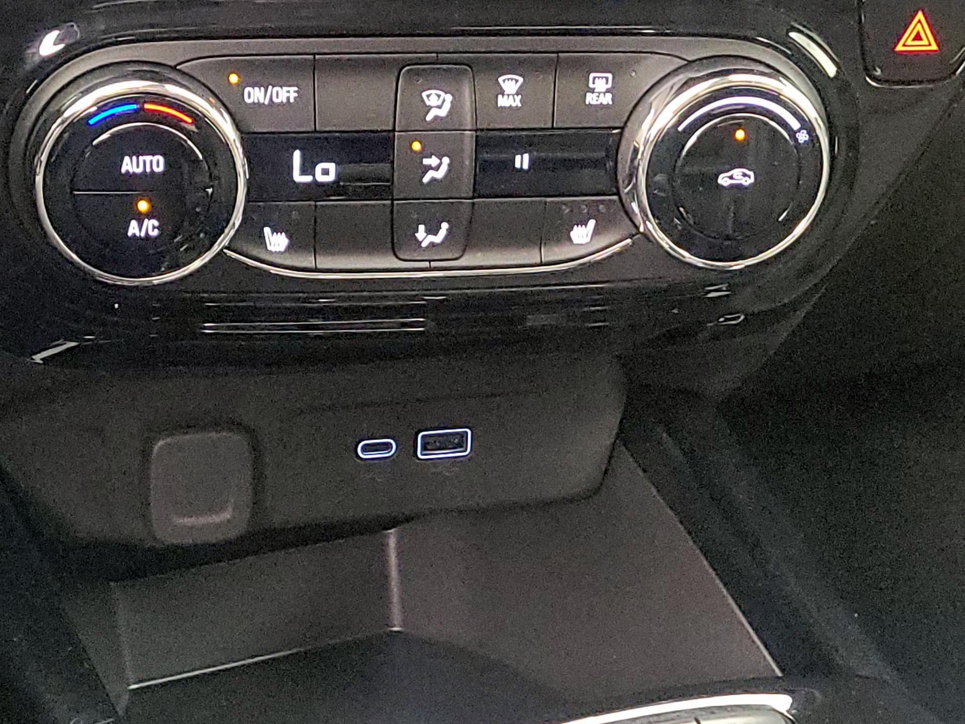 Thumbnail: 2025 Chevrolet Trax - 16