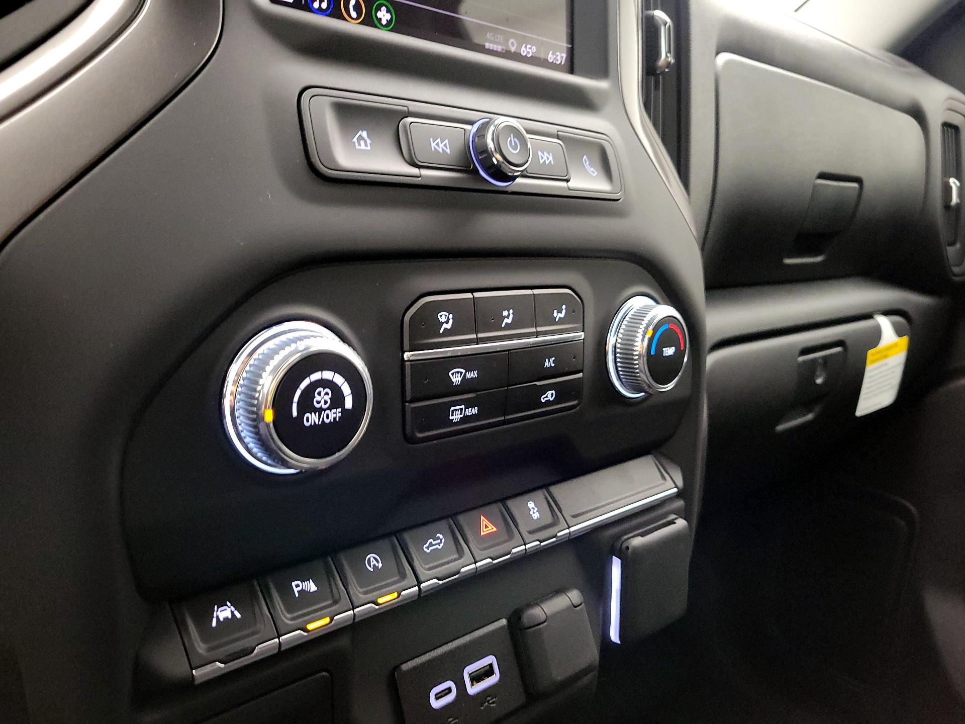 Thumbnail: 2026 GMC Sierra 1500 - 16