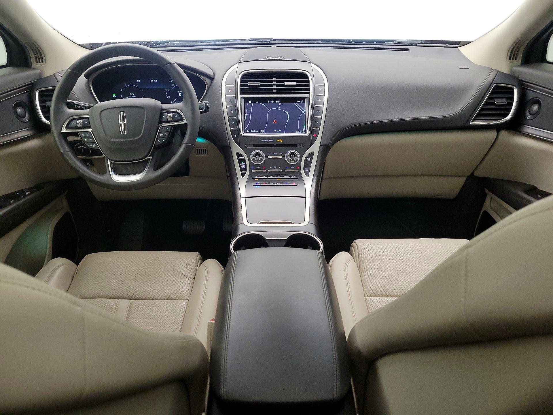 Thumbnail: 2019 Lincoln Nautilus - 9