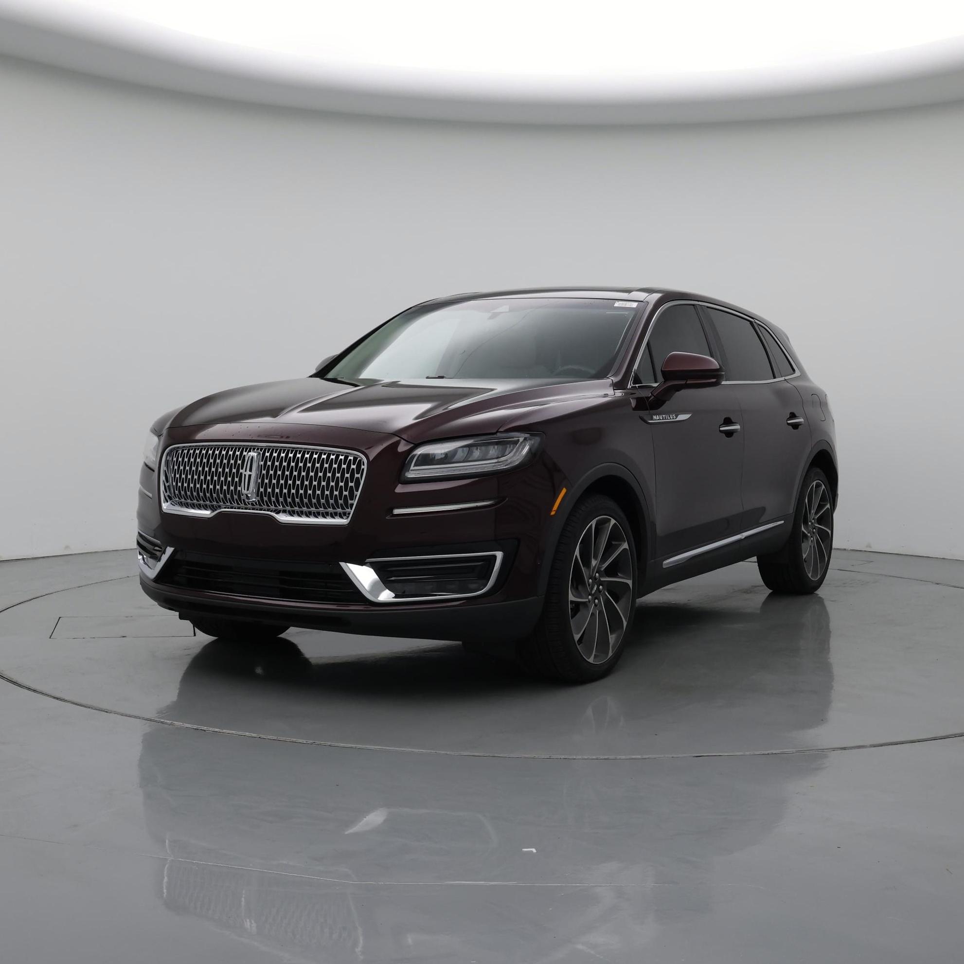 Thumbnail: 2019 Lincoln Nautilus - 4