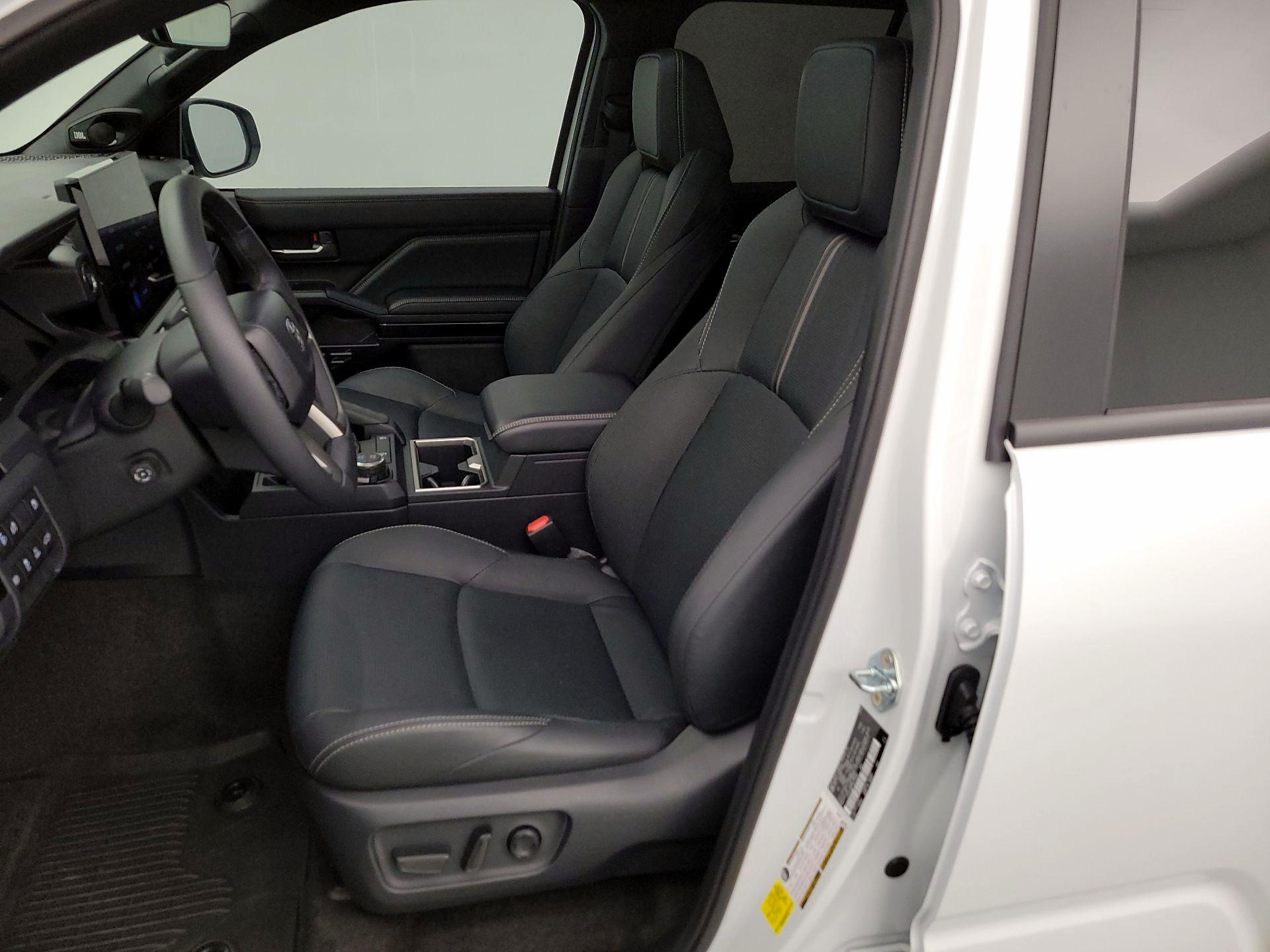 Thumbnail: 2025 Toyota 4Runner - 11