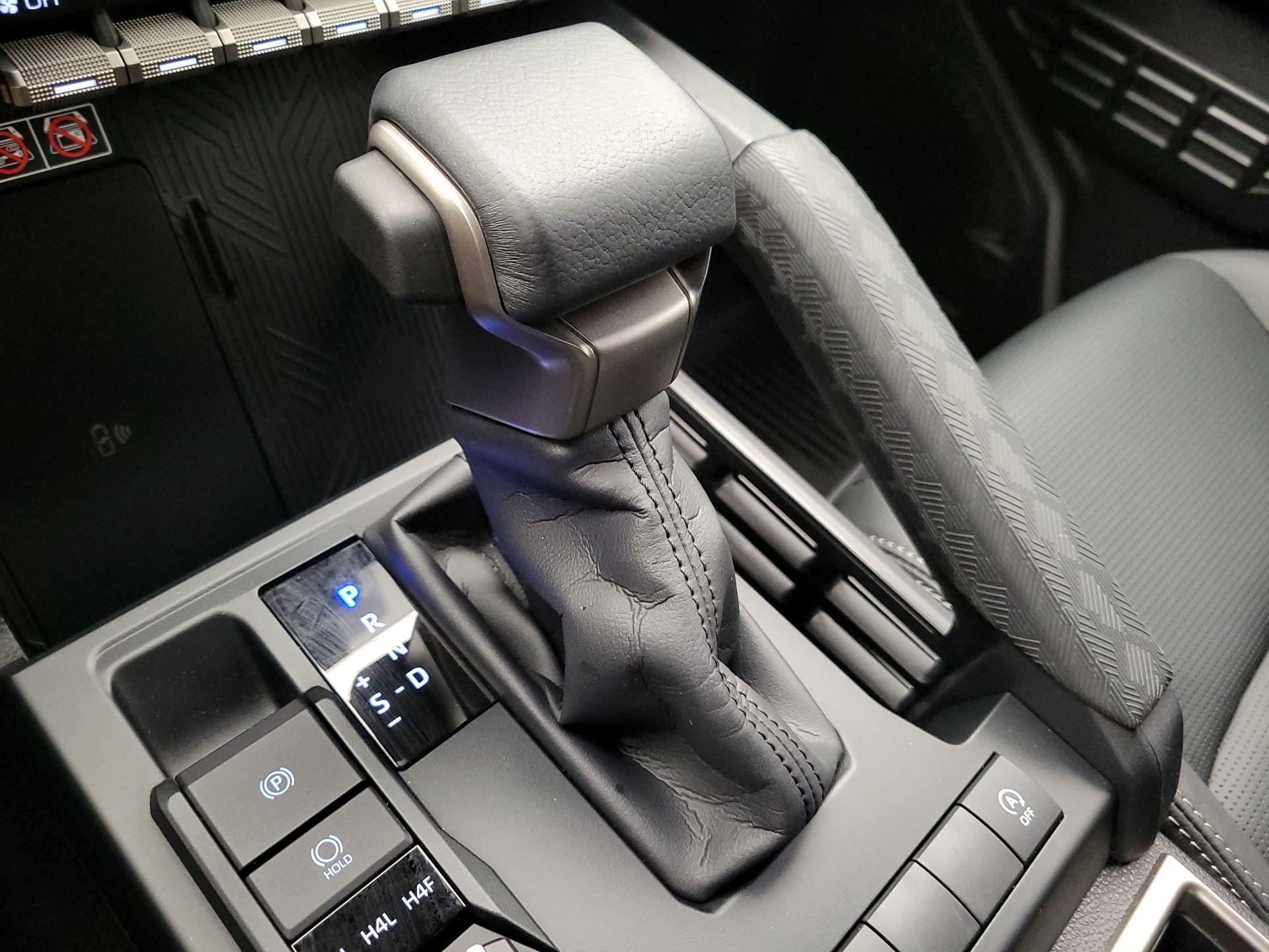 Thumbnail: 2025 Toyota 4Runner - 17