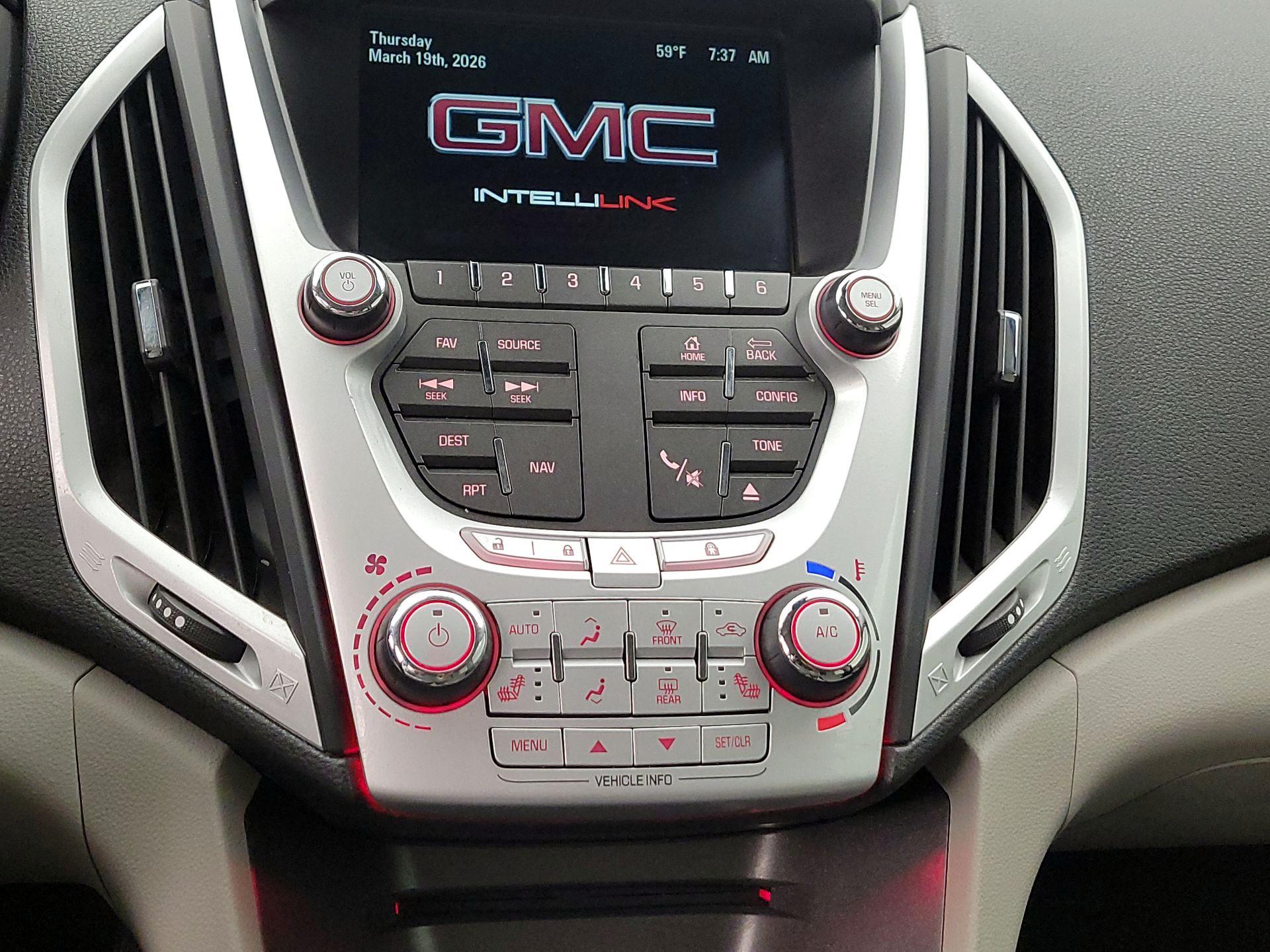 Thumbnail: 2015 GMC Terrain - 15