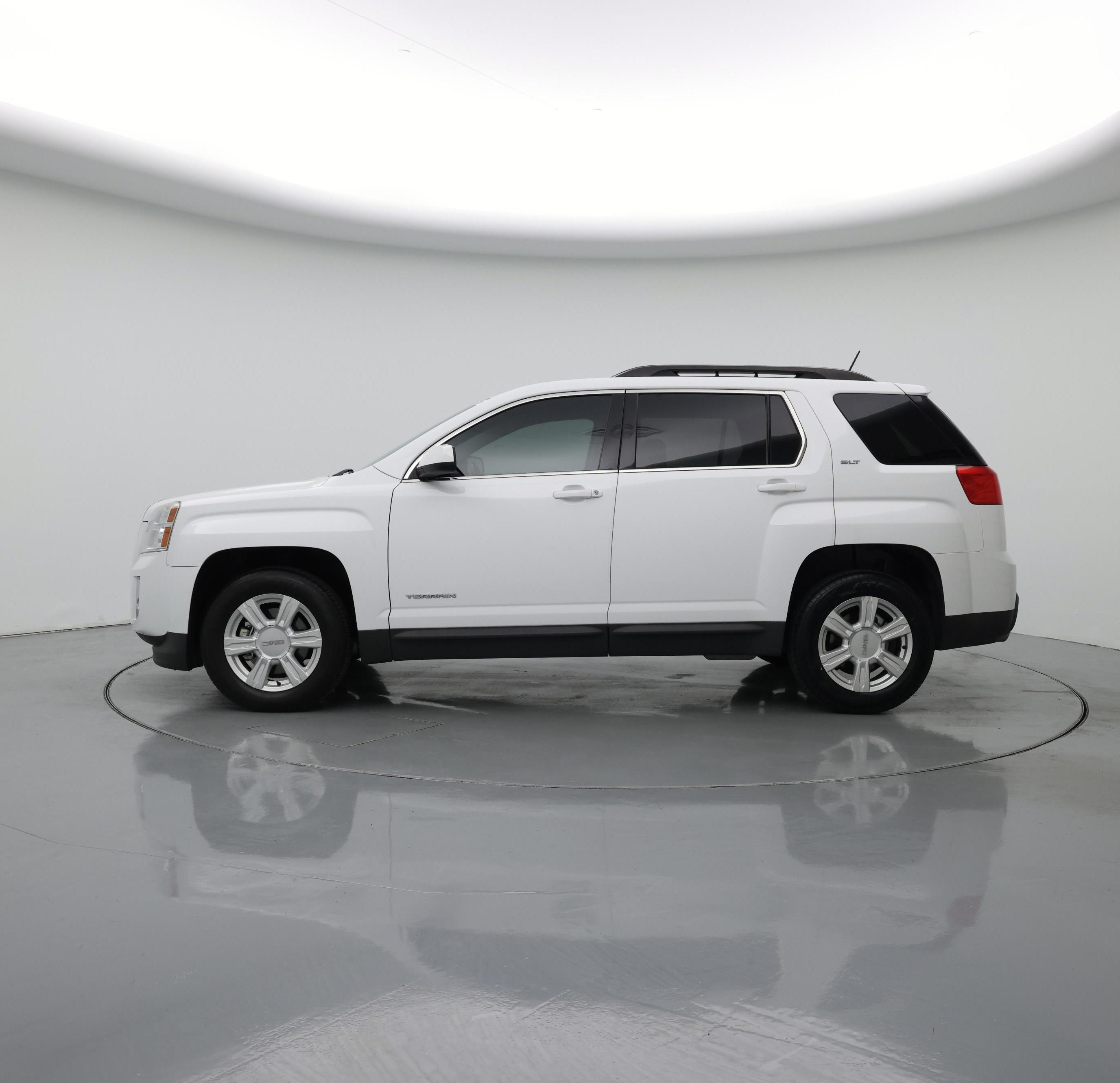 Thumbnail: 2015 GMC Terrain - 3