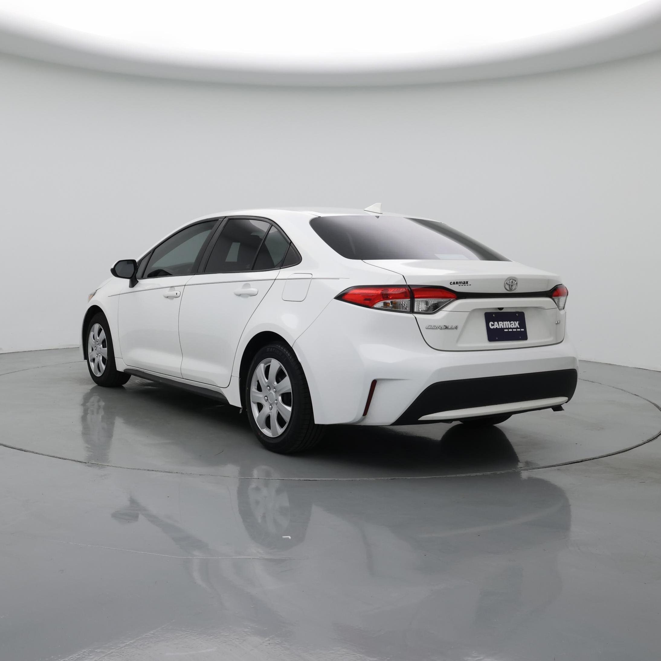 Thumbnail: 2021 Toyota Corolla - 2