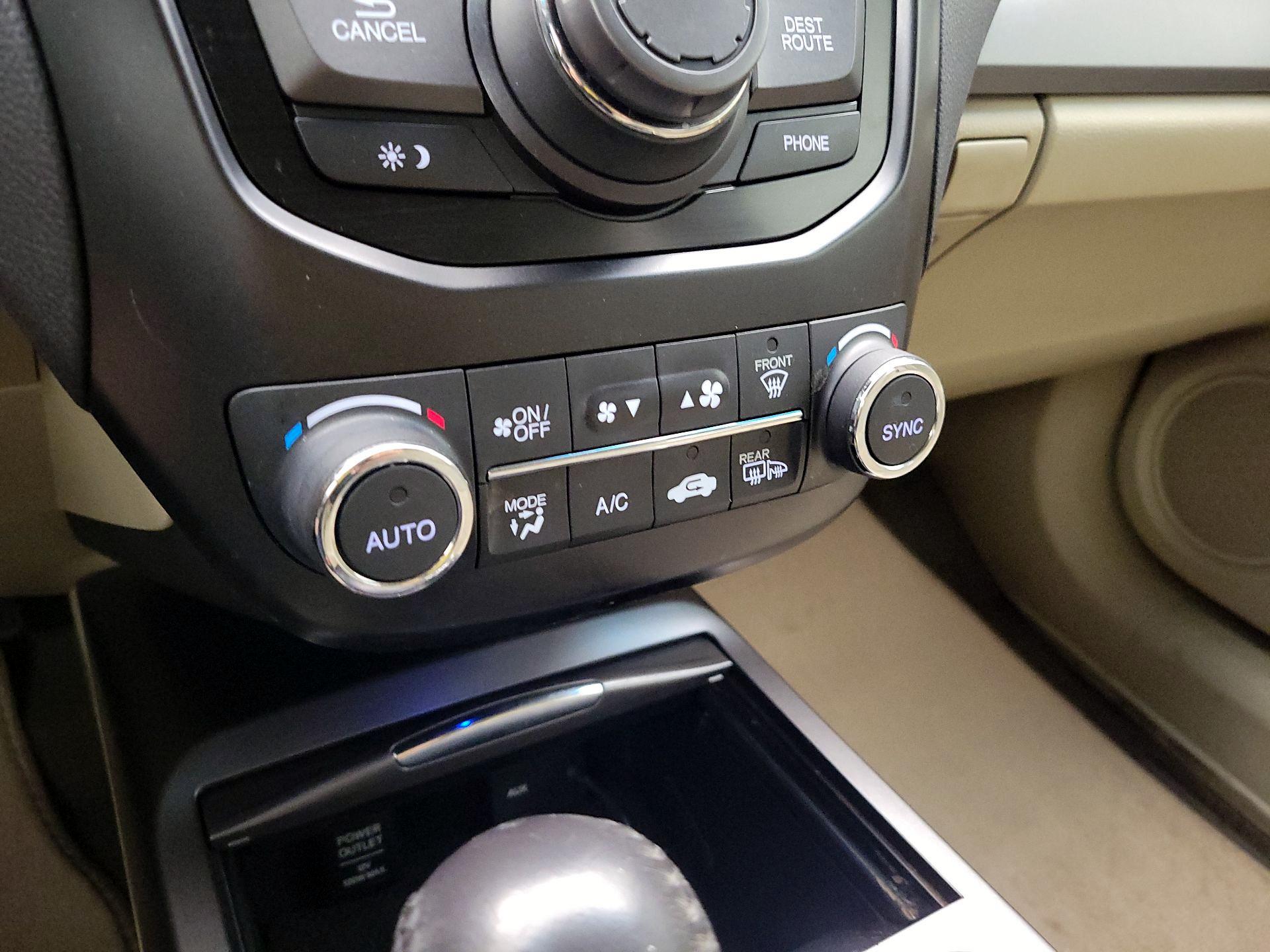 Thumbnail: 2015 Acura RDX - 17