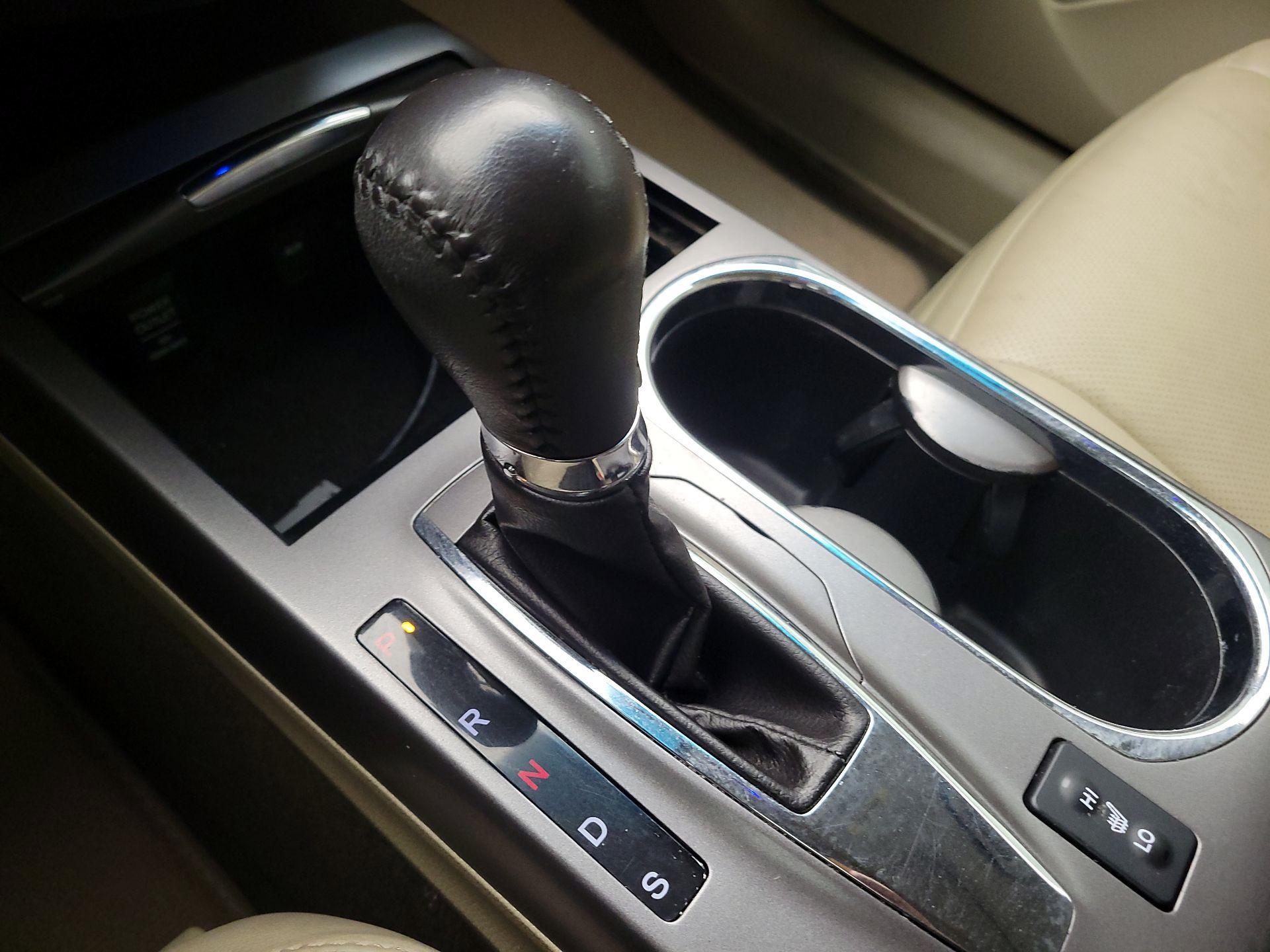 Thumbnail: 2015 Acura RDX - 18