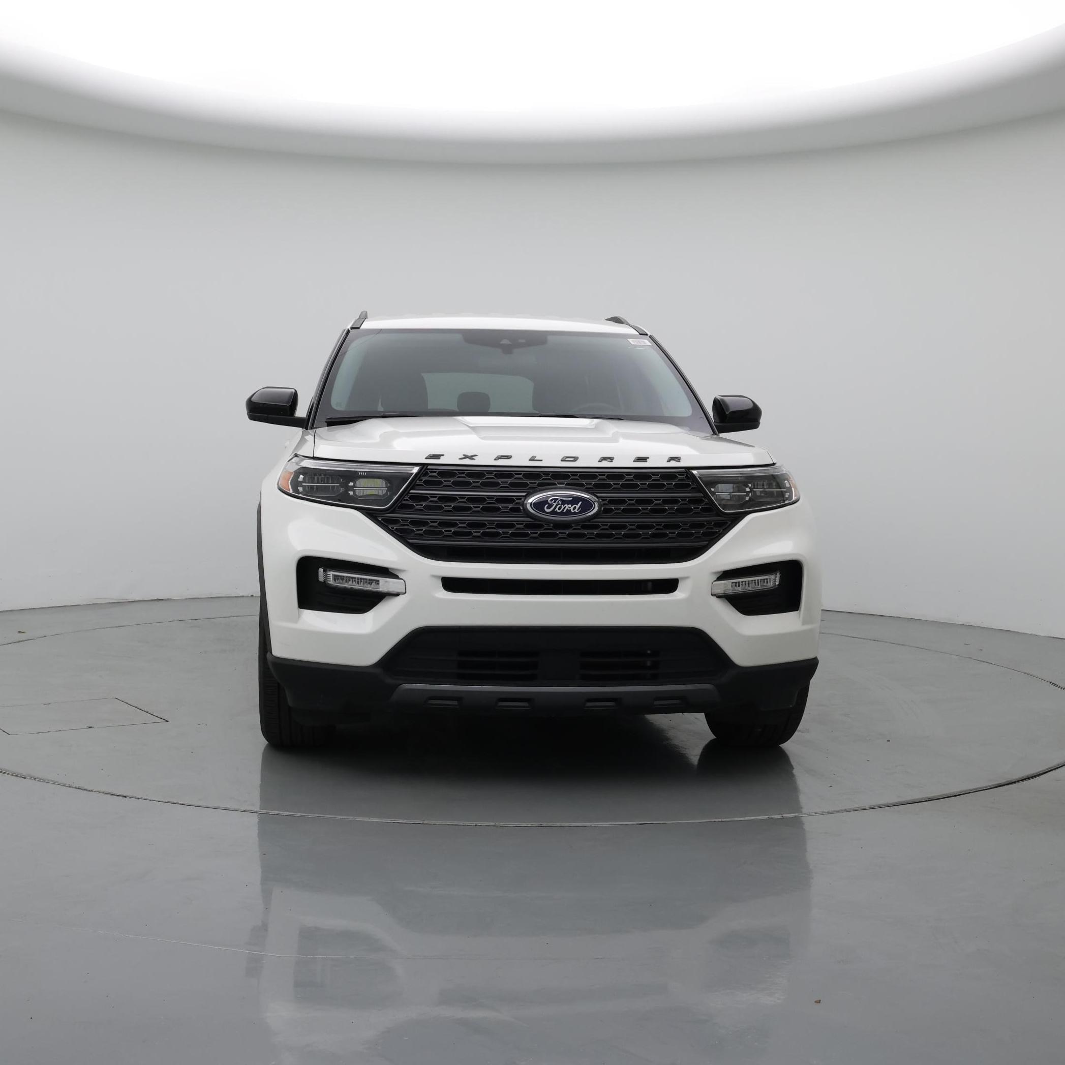 Thumbnail: 2022 Ford Explorer - 5