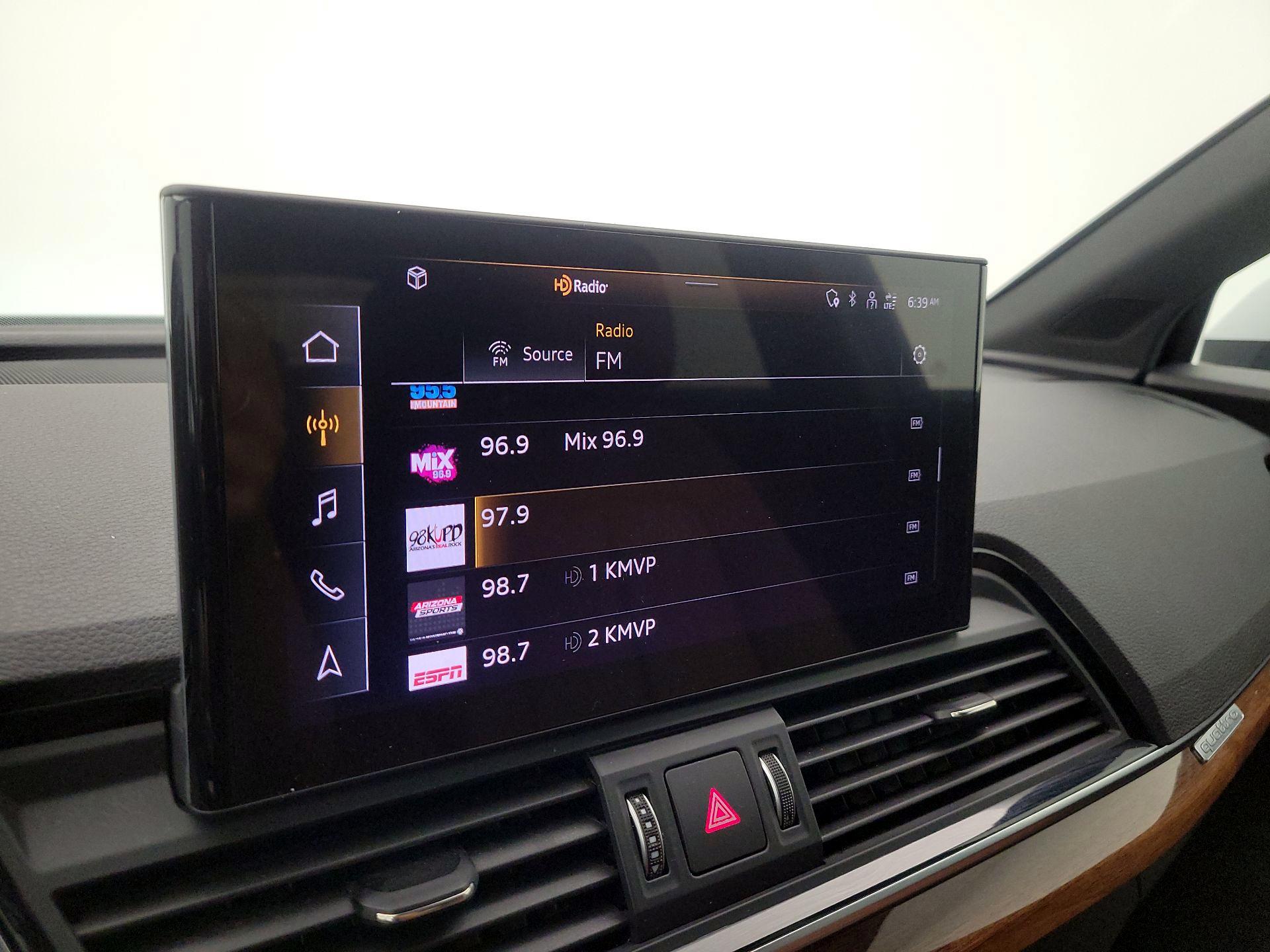 Thumbnail: 2021 Audi Q5 - 15