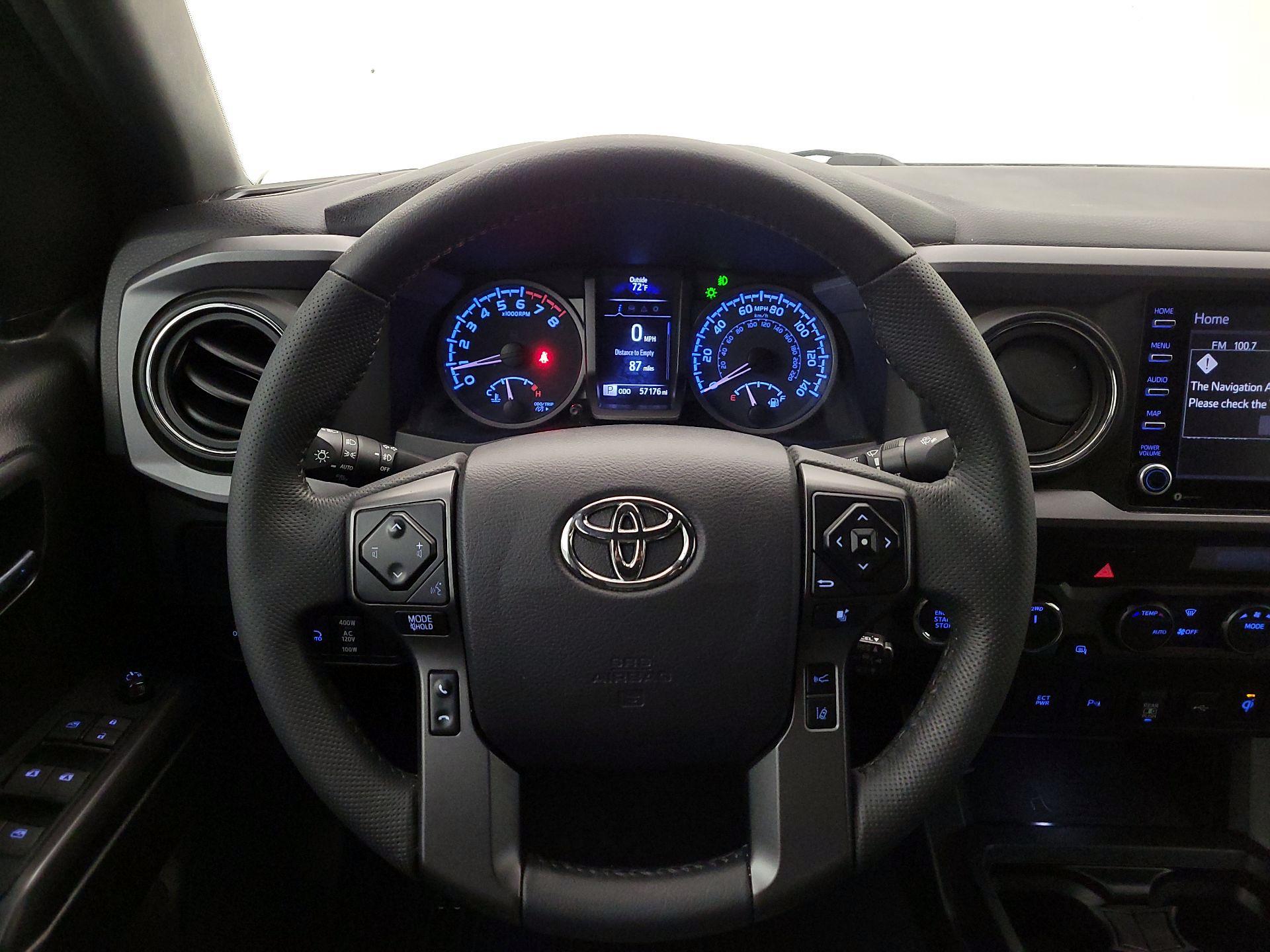 Thumbnail: 2021 Toyota Tacoma - 10