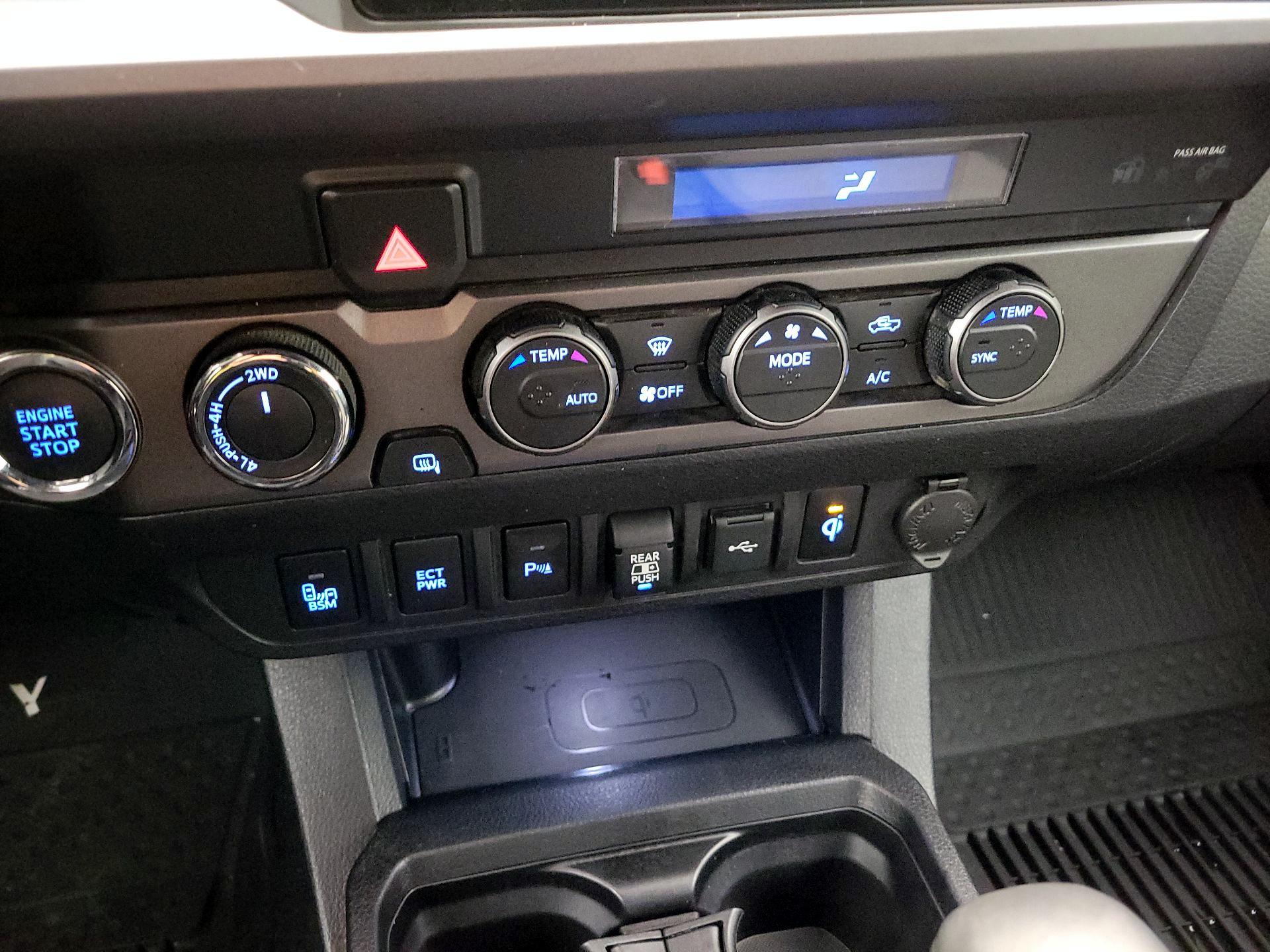 Thumbnail: 2021 Toyota Tacoma - 16