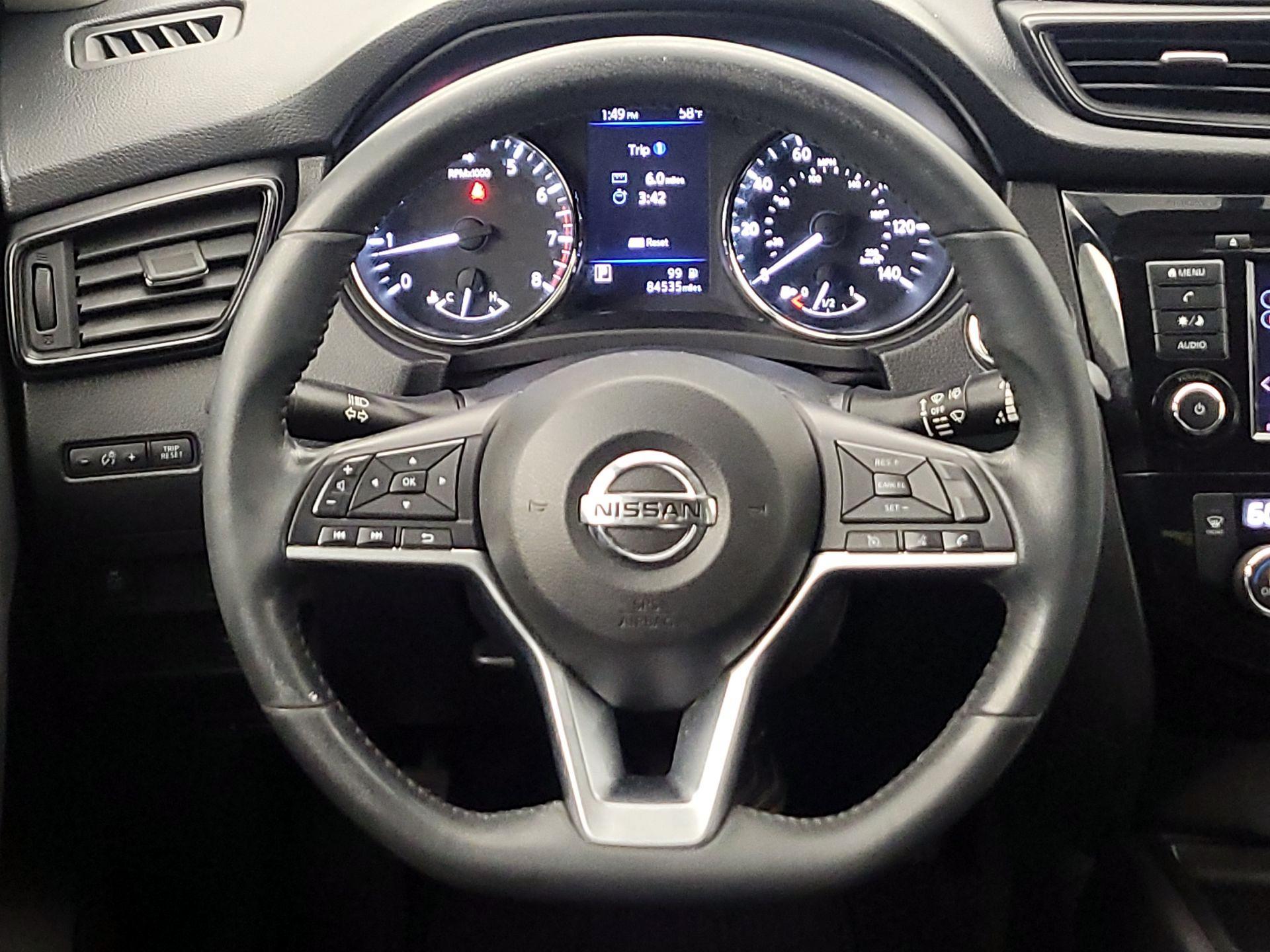 Thumbnail: 2018 Nissan Rogue - 10