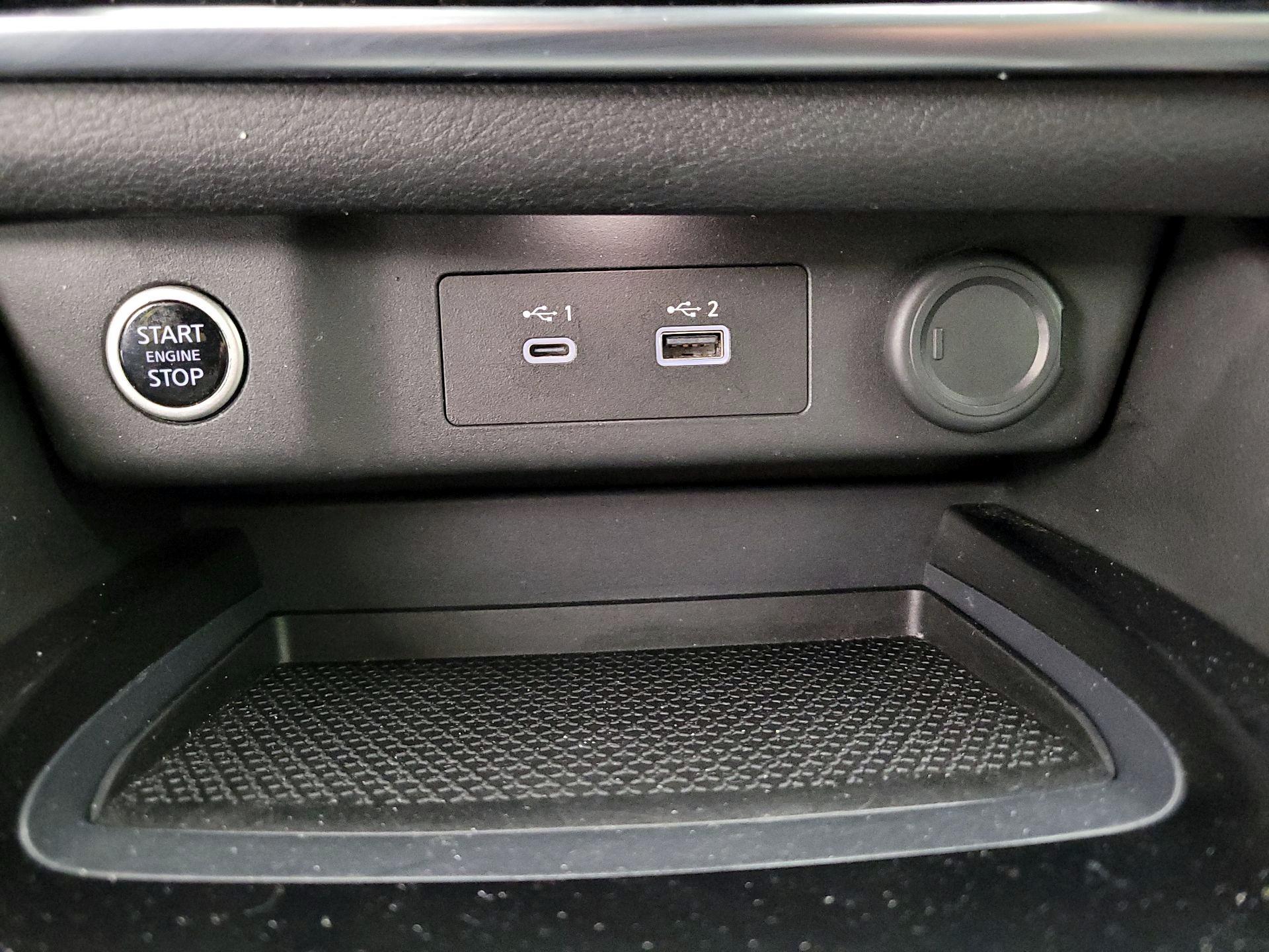 Thumbnail: 2021 Nissan Rogue - 18