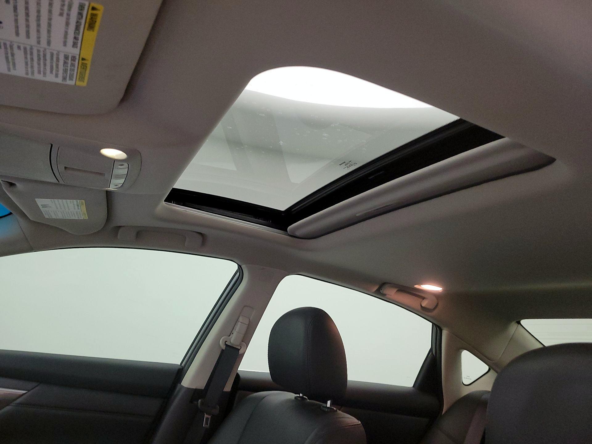 Thumbnail: 2015 Nissan Altima - 20