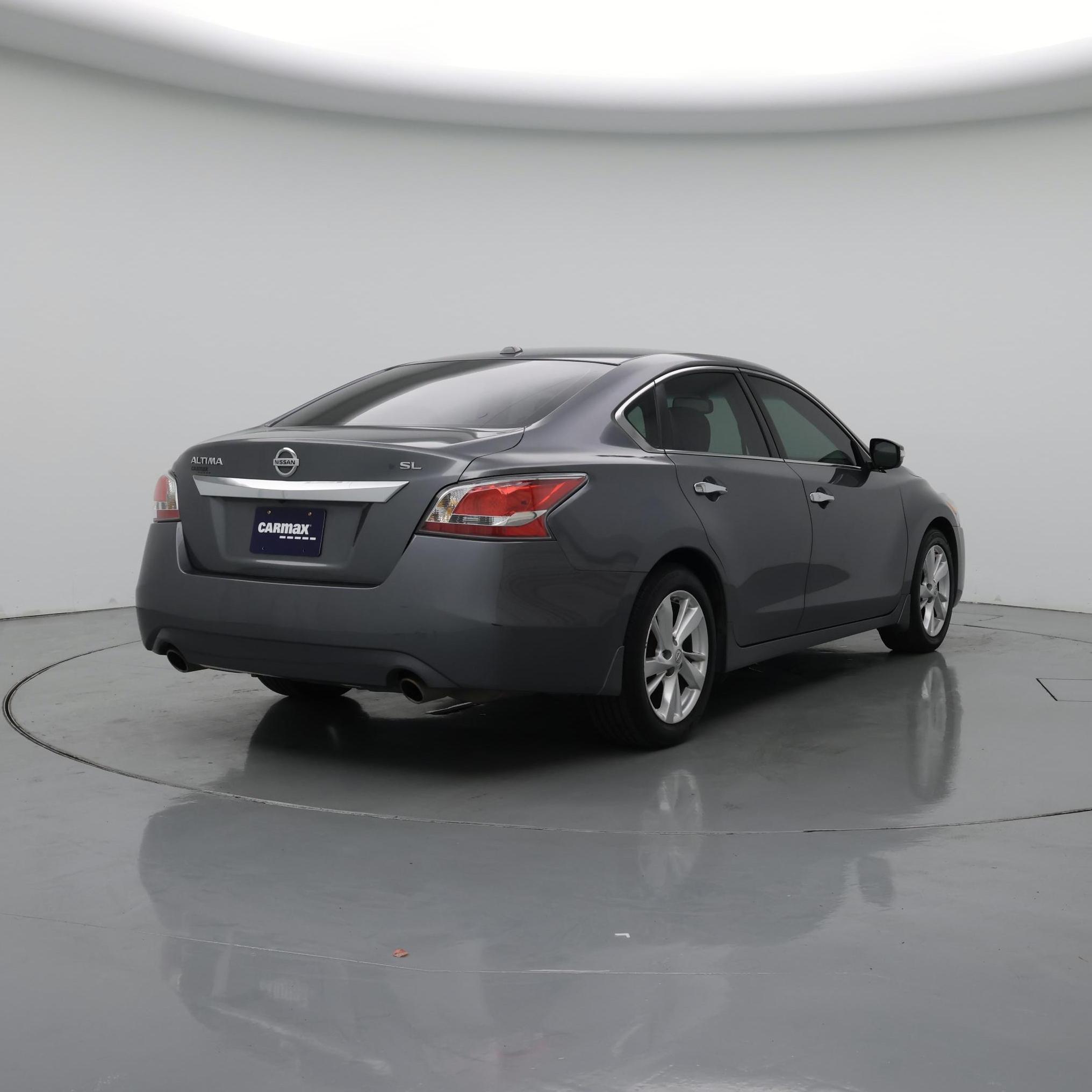 Thumbnail: 2015 Nissan Altima - 8