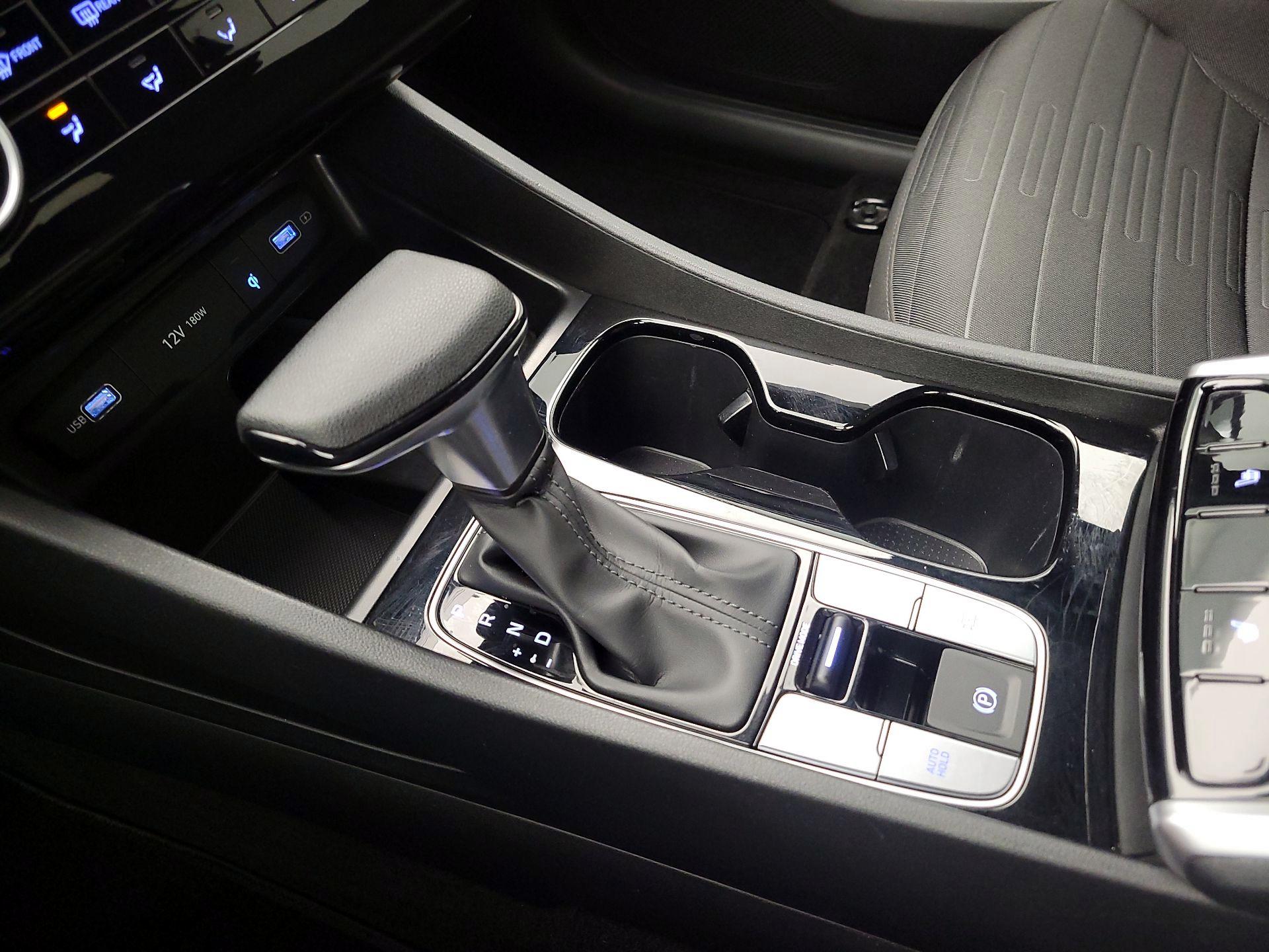 Thumbnail: 2022 Hyundai Santa Cruz - 17