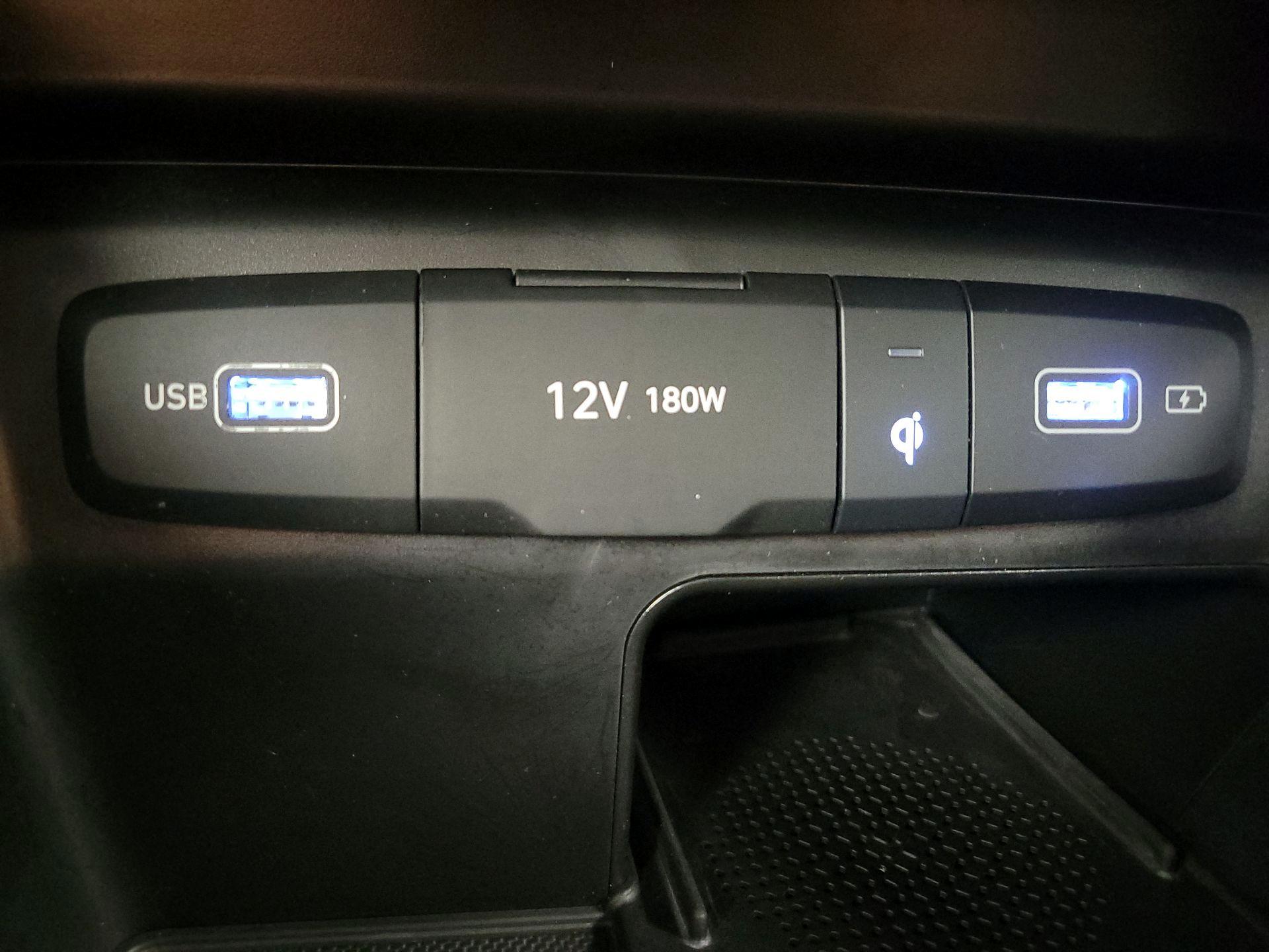 Thumbnail: 2022 Hyundai Santa Cruz - 18