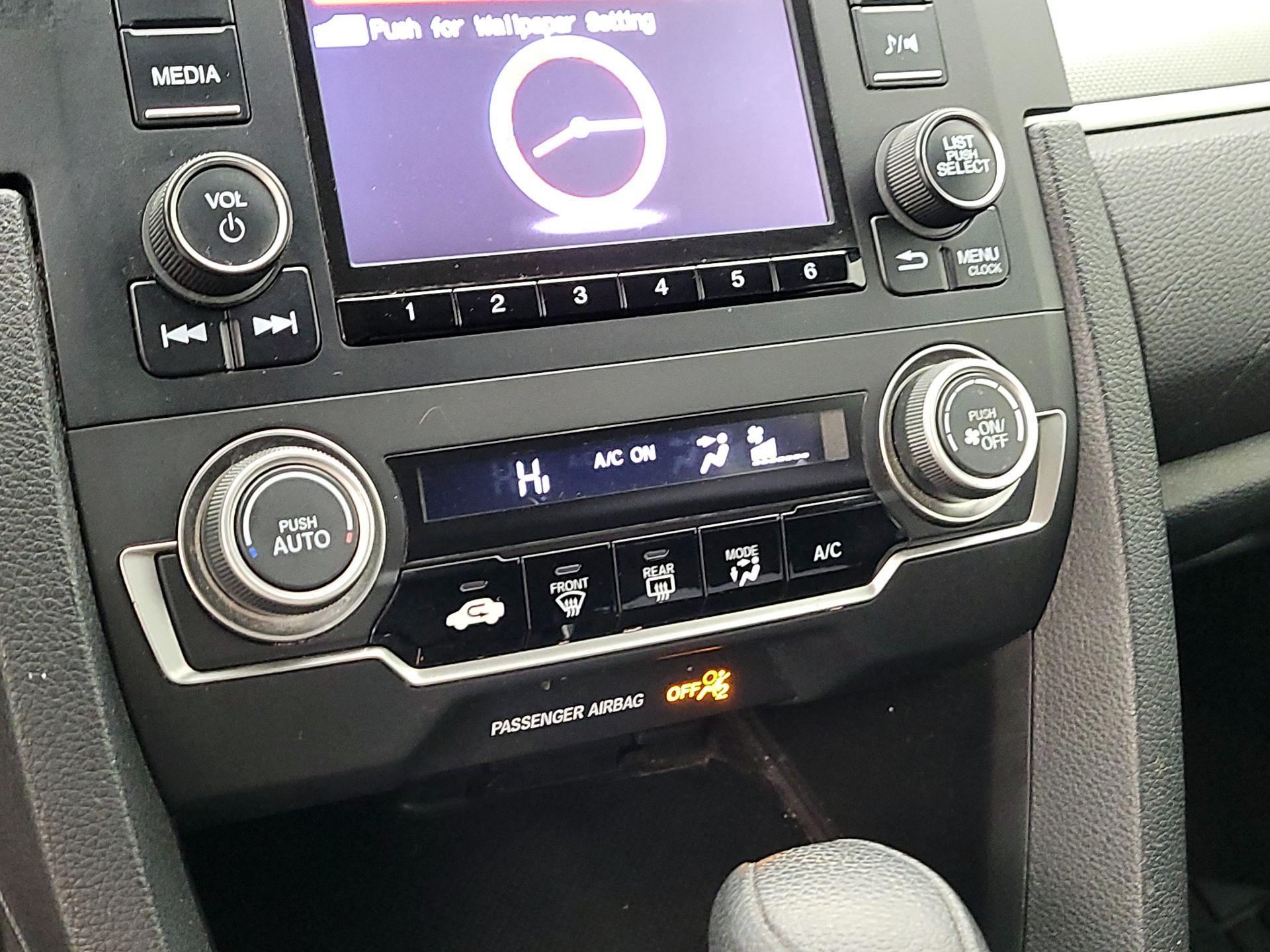 Thumbnail: 2016 Honda Civic - 16