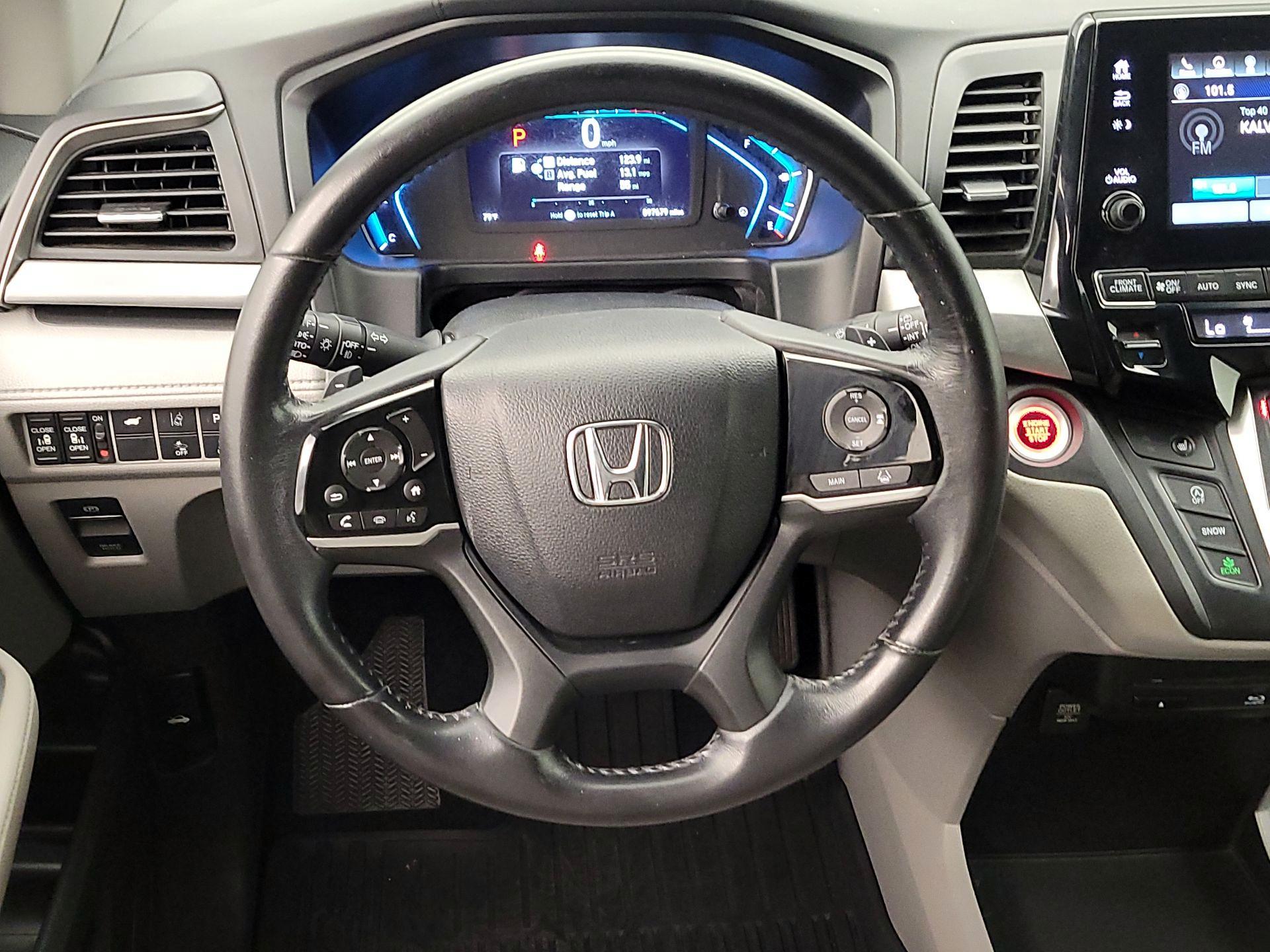 Thumbnail: 2020 Honda Odyssey - 10