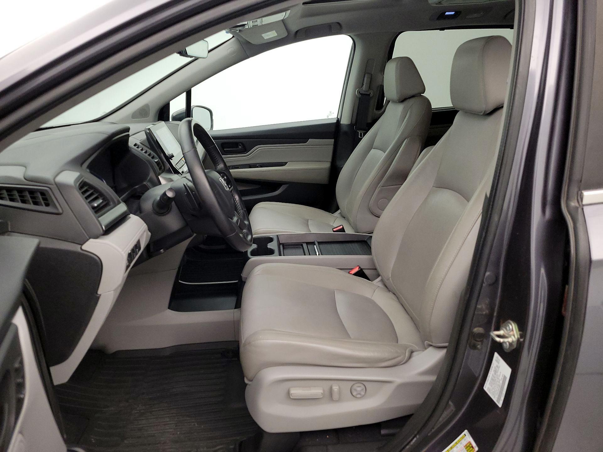 Thumbnail: 2020 Honda Odyssey - 11