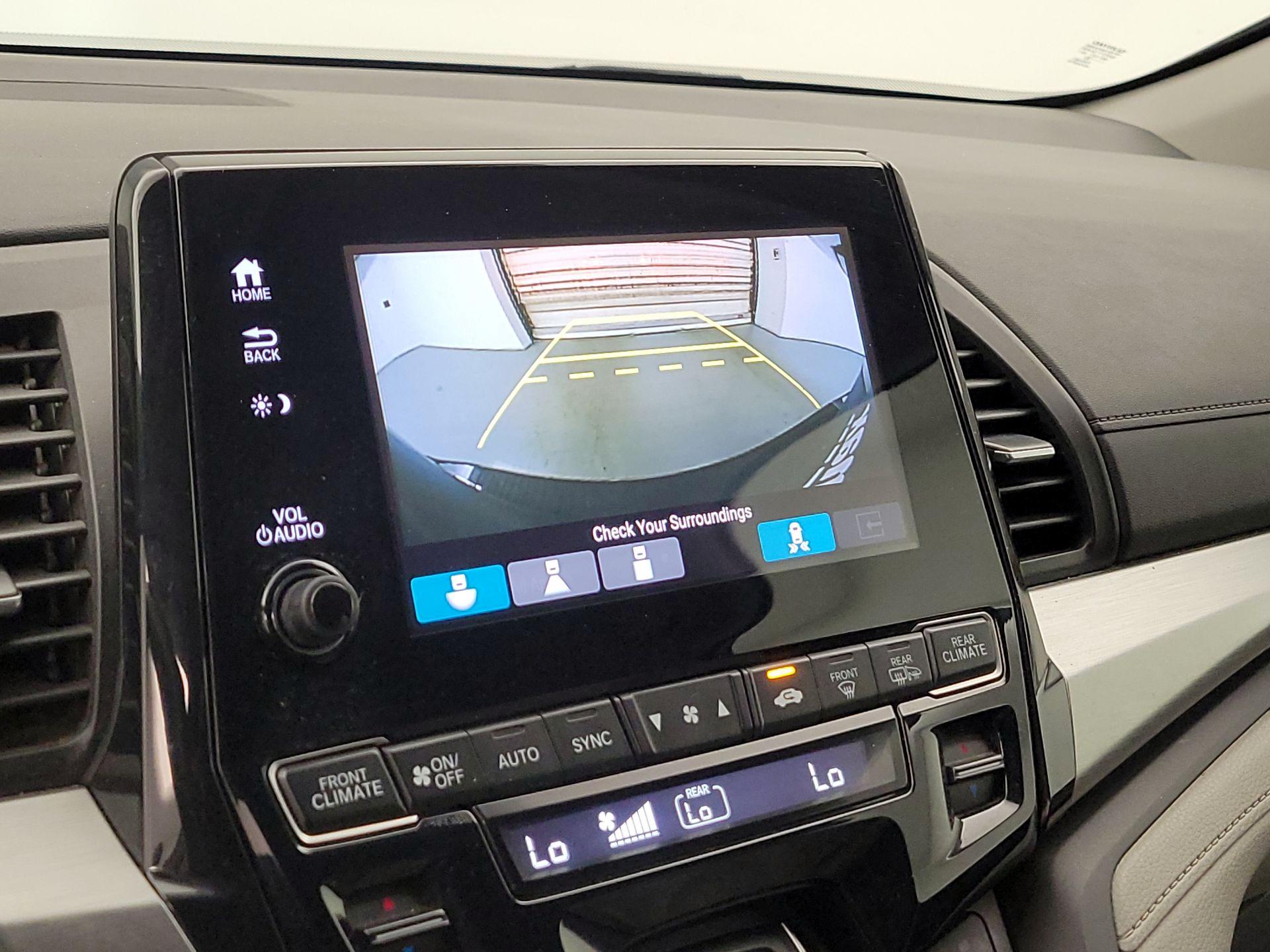 Thumbnail: 2020 Honda Odyssey - 15
