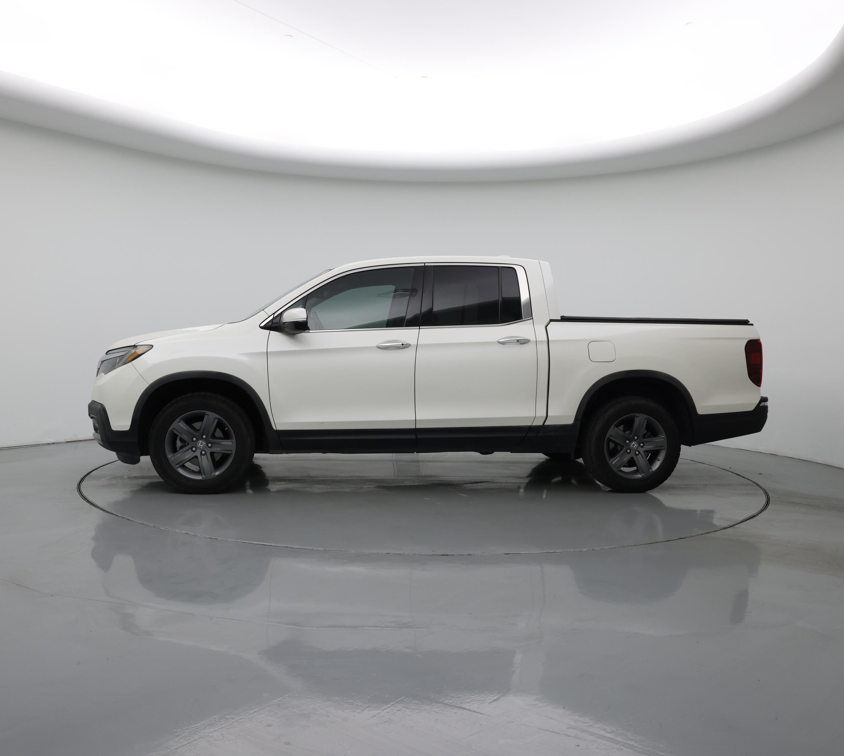 Thumbnail: 2018 Honda Ridgeline - 3