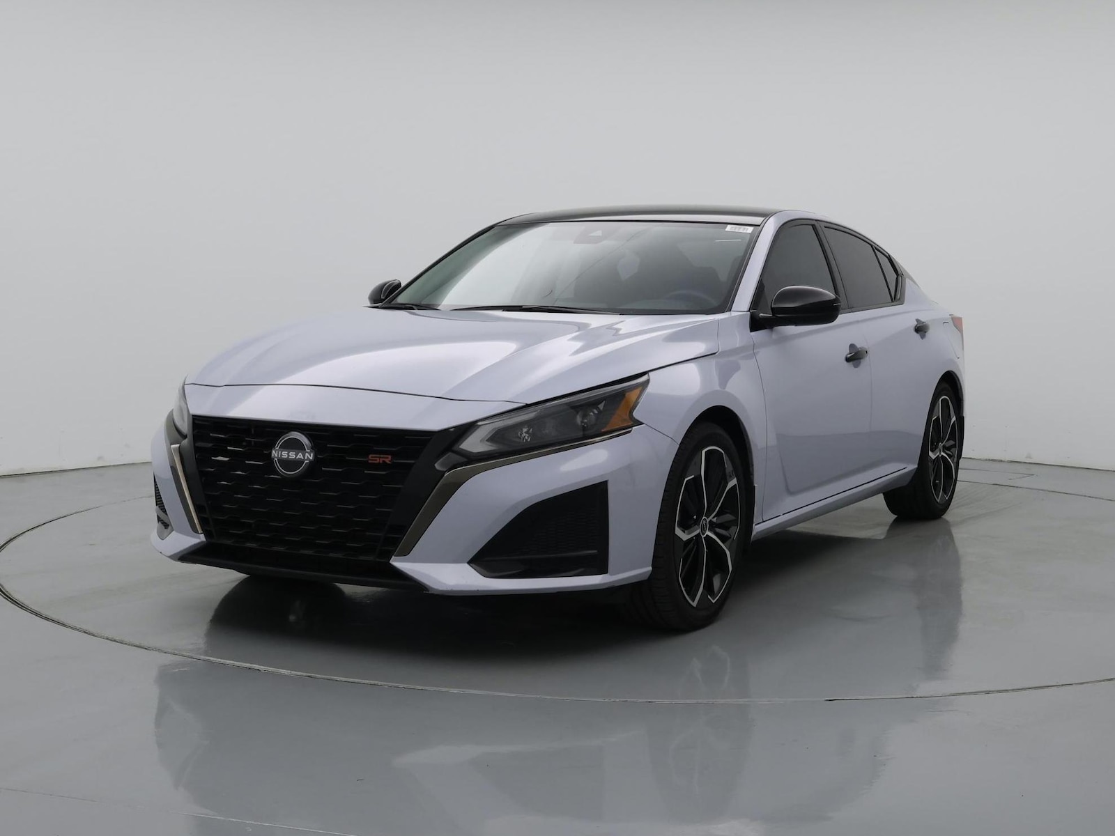 2023 Nissan Altima SR - Photo 5