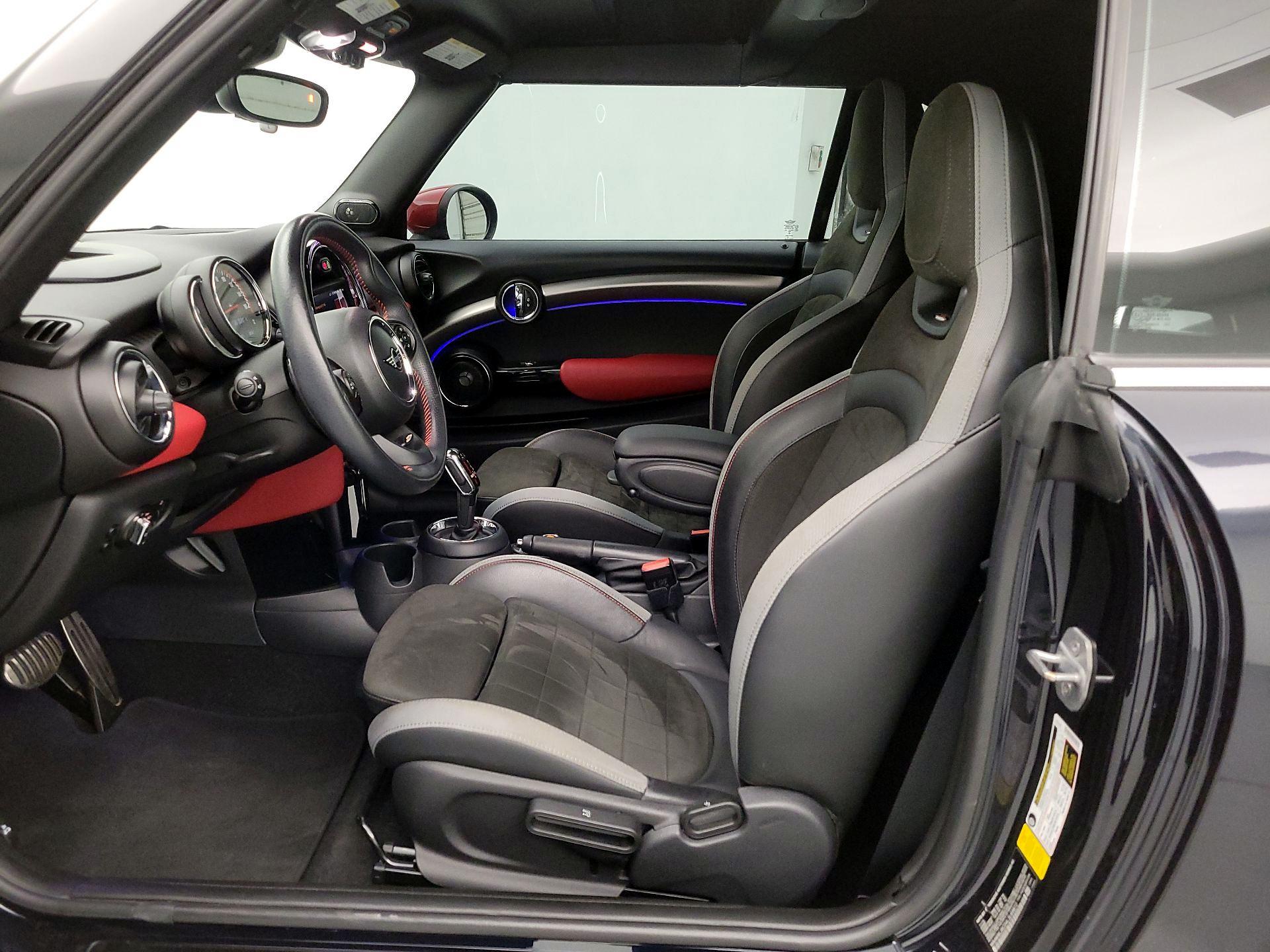 Thumbnail: 2020 MINI Cooper - 11