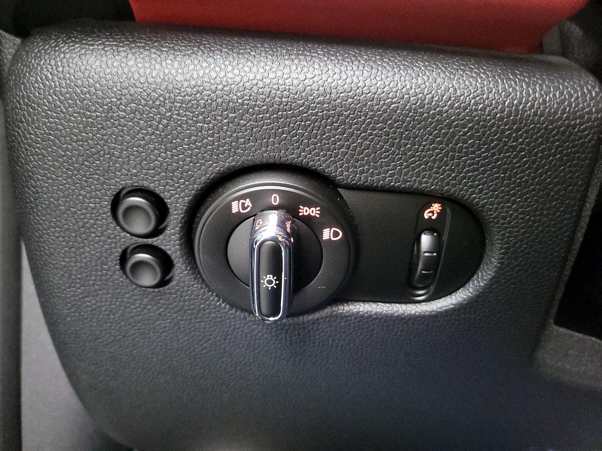 Thumbnail: 2020 MINI Cooper - 13