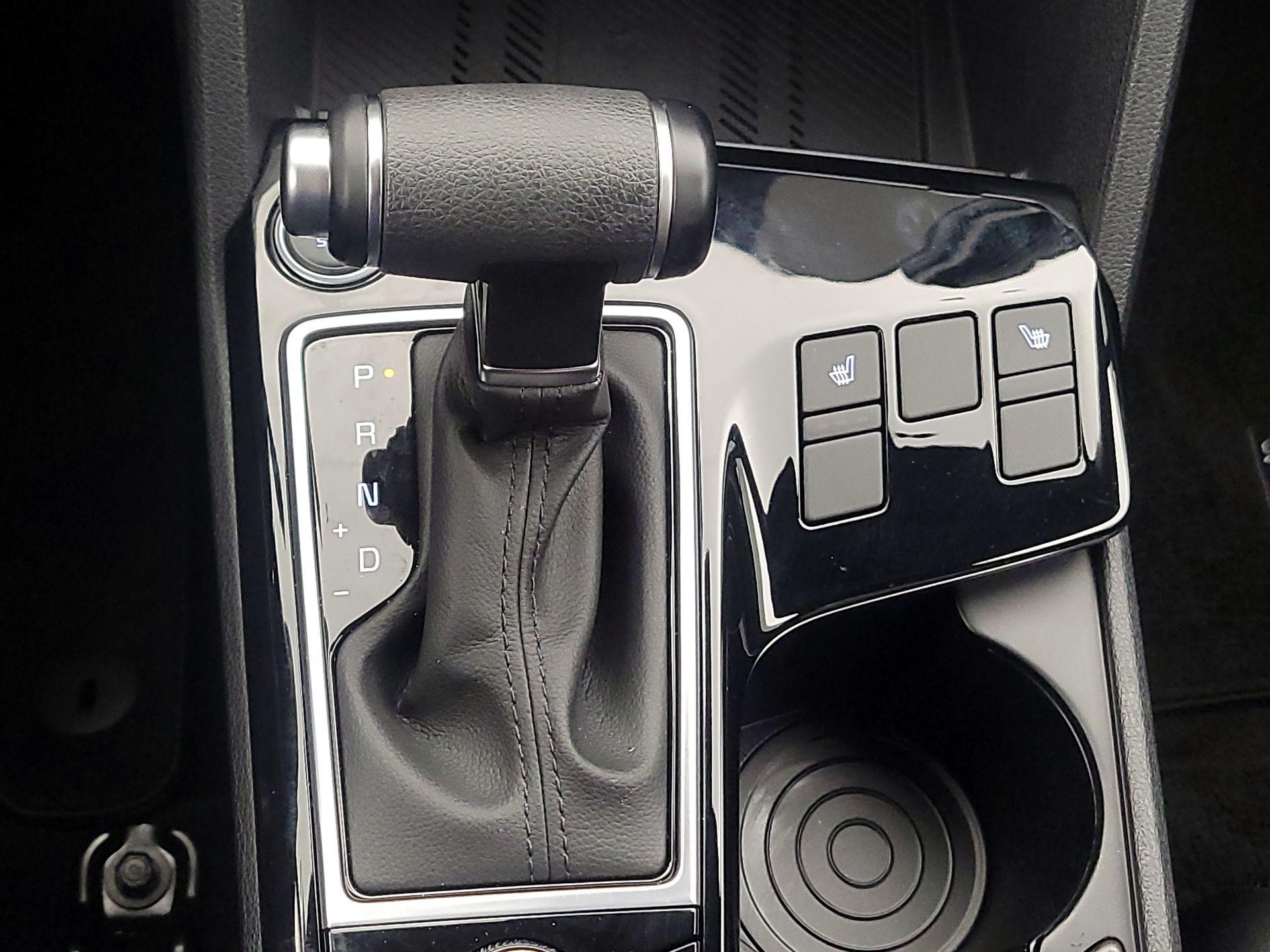 Thumbnail: 2025 Kia Sportage - 17