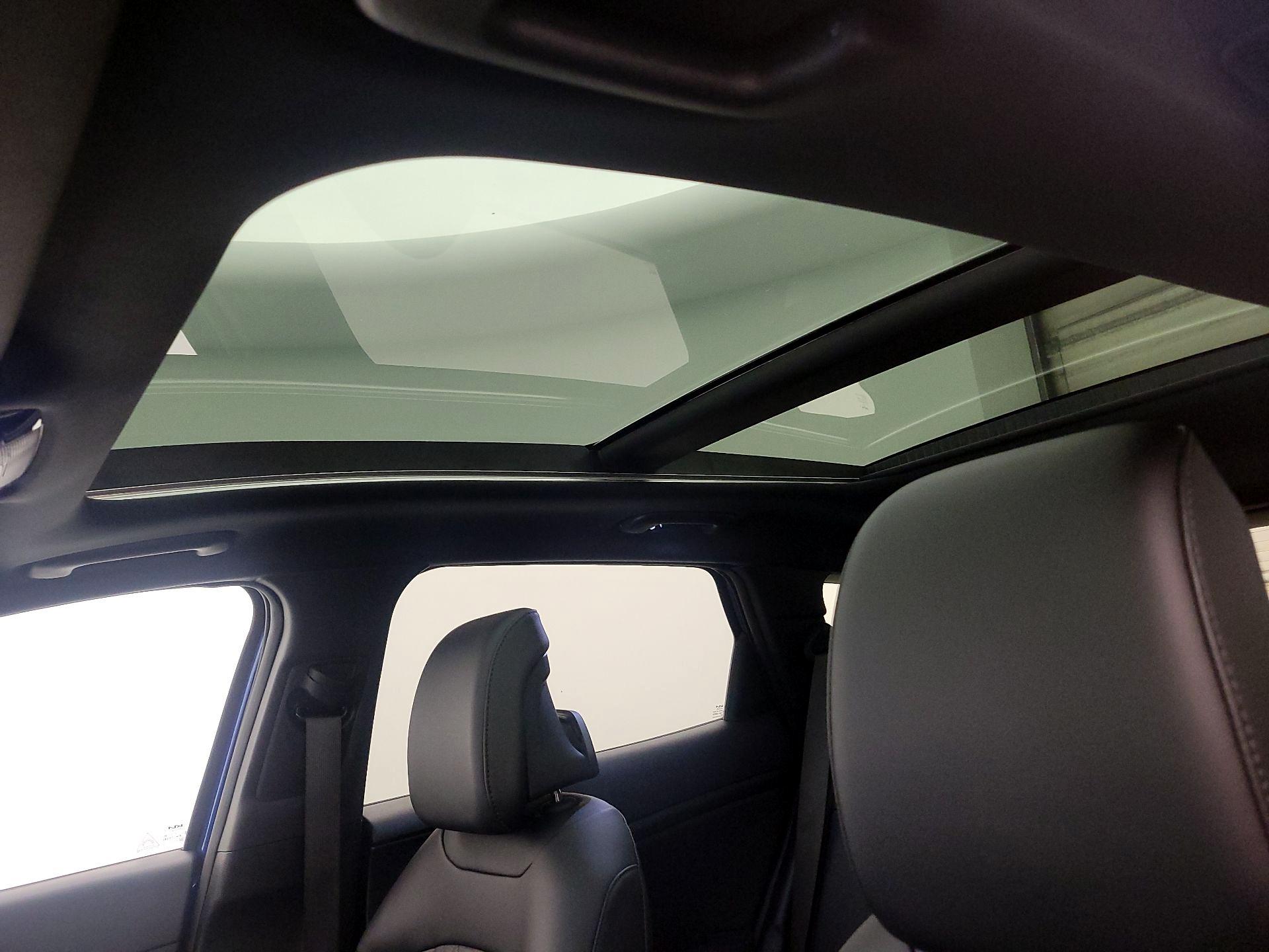 Thumbnail: 2025 Kia Sportage - 19