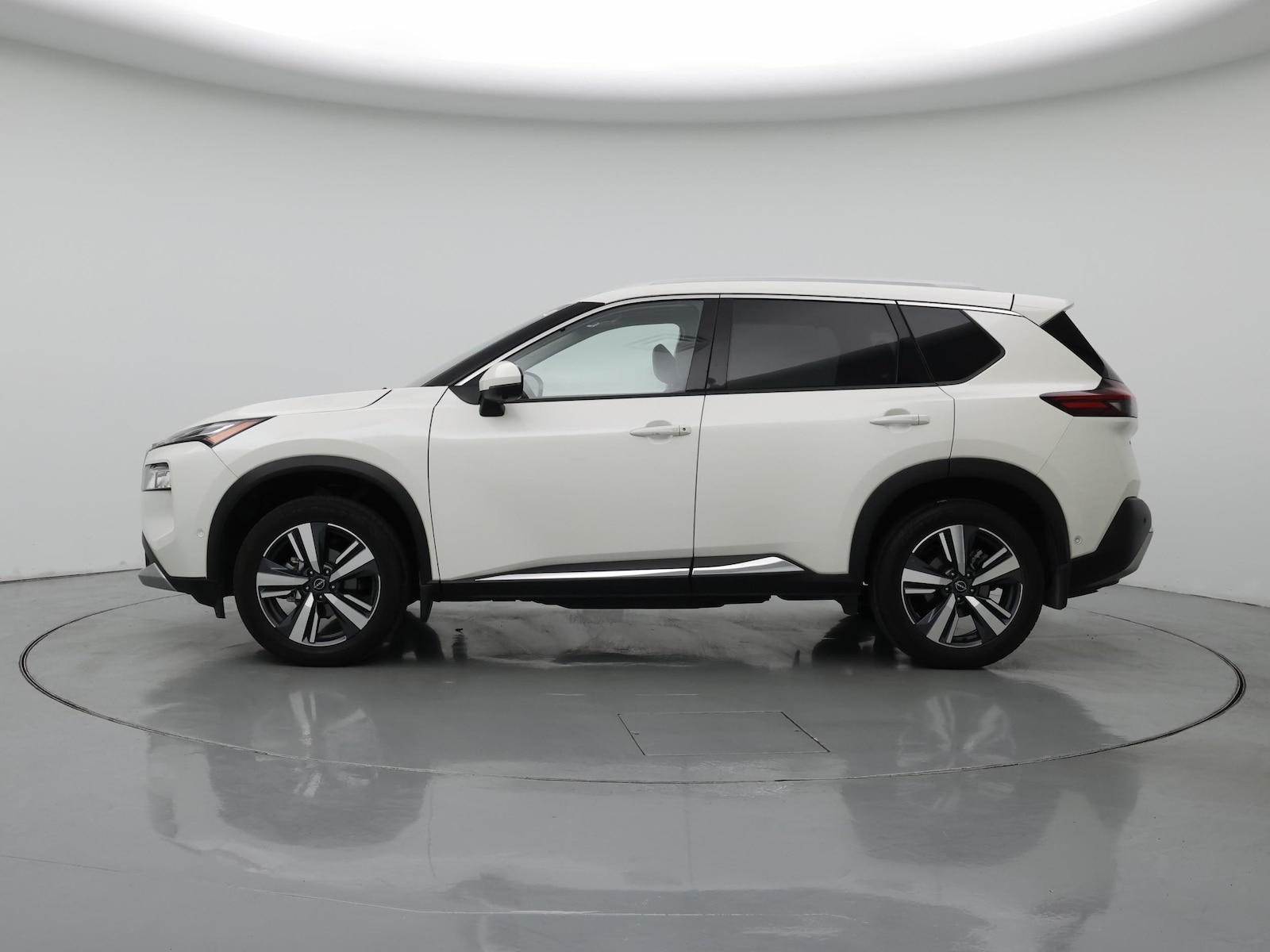 2023 Nissan Rogue Platinum - Photo 4