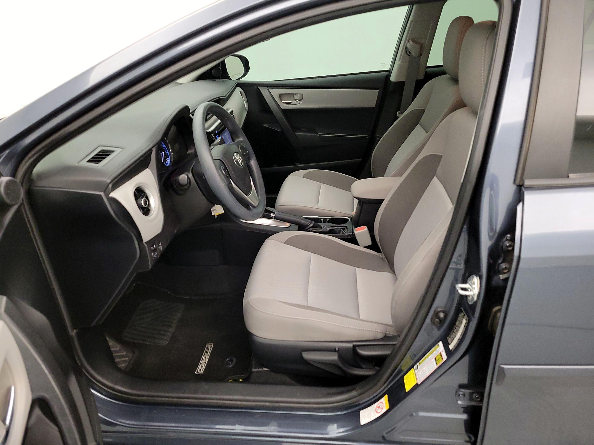 Thumbnail: 2017 Toyota Corolla - 11