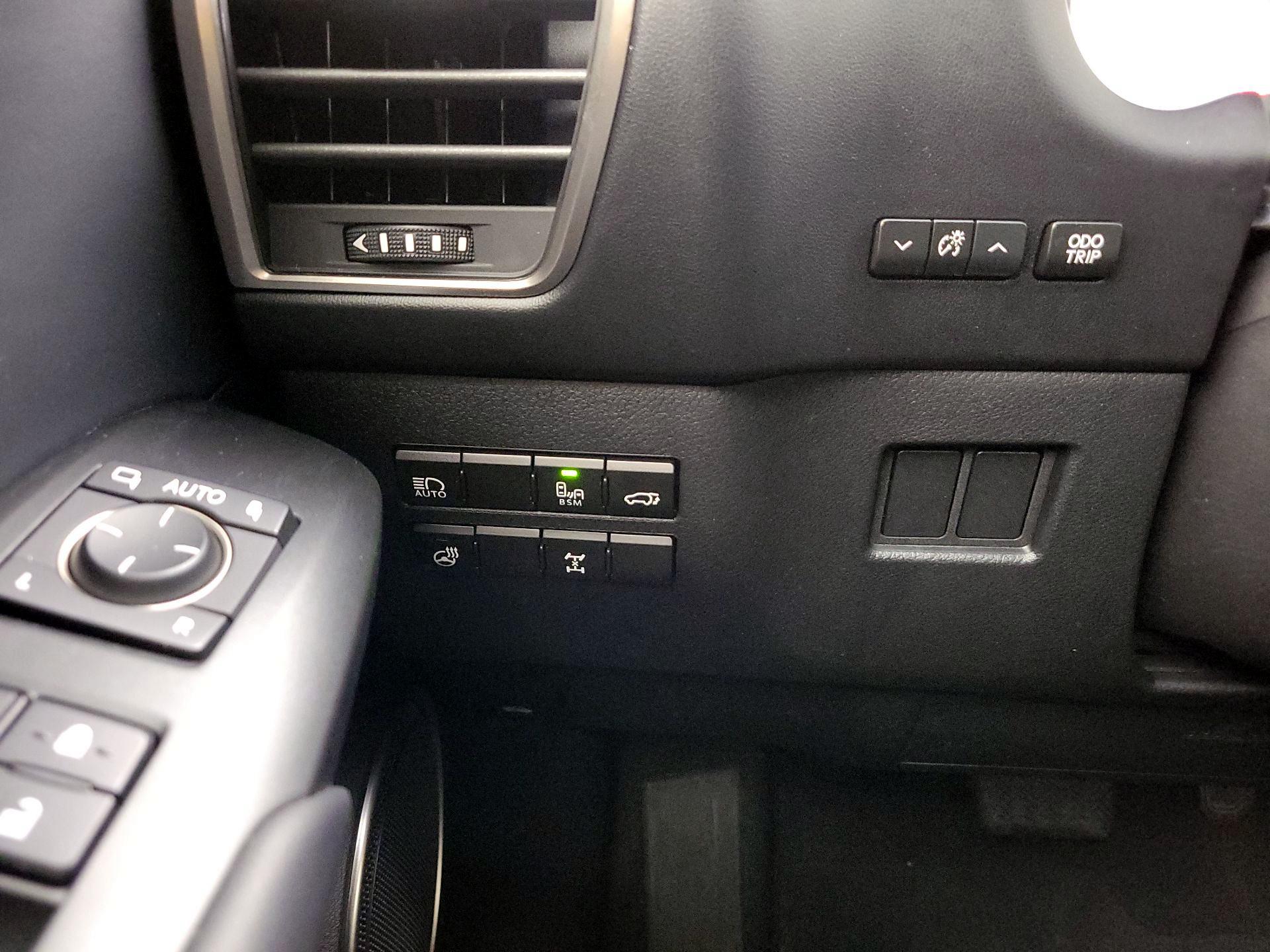 Thumbnail: 2018 Lexus NX - 13