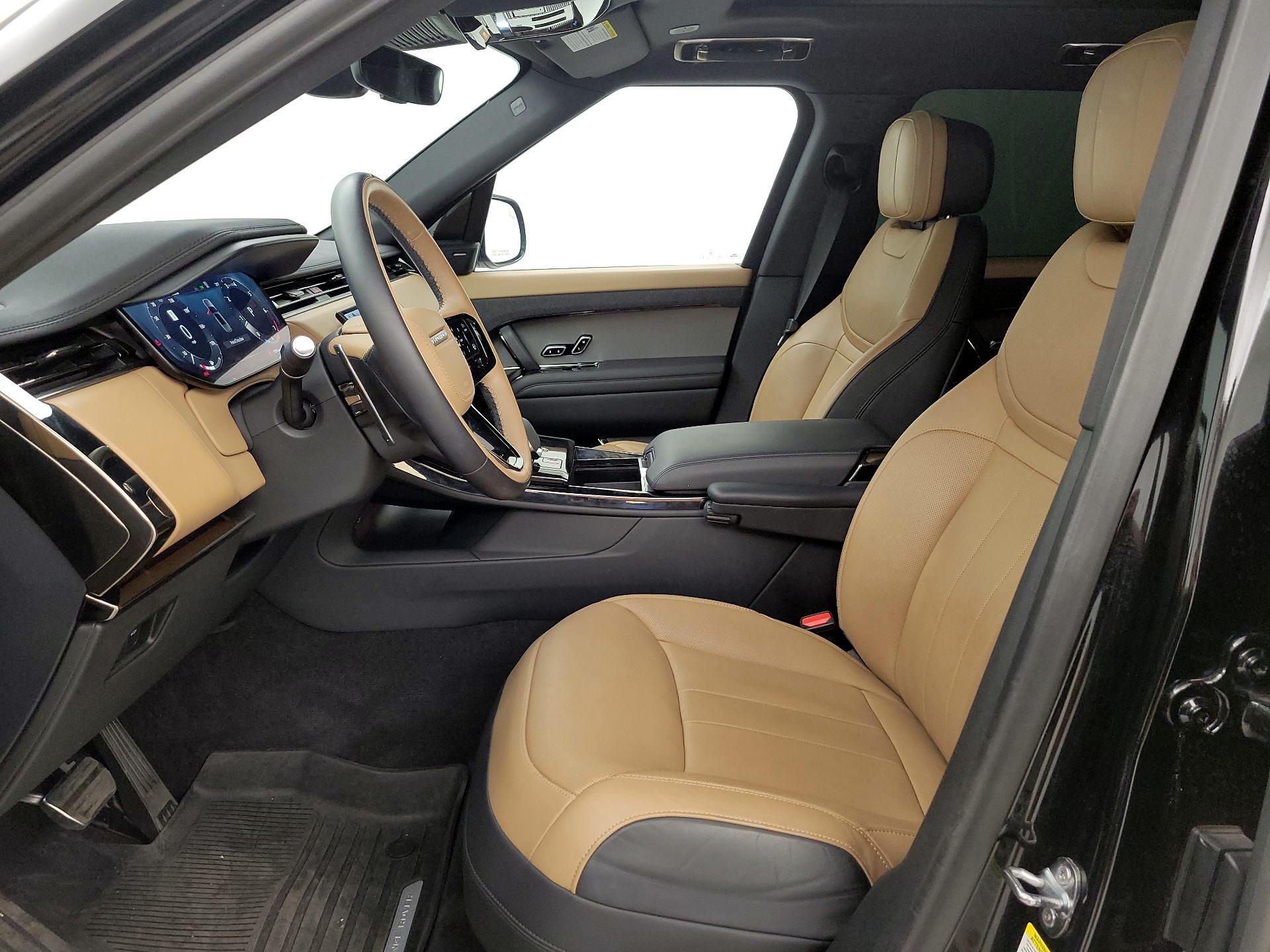 Thumbnail: 2024 Land Rover Range Rover Sport - 11