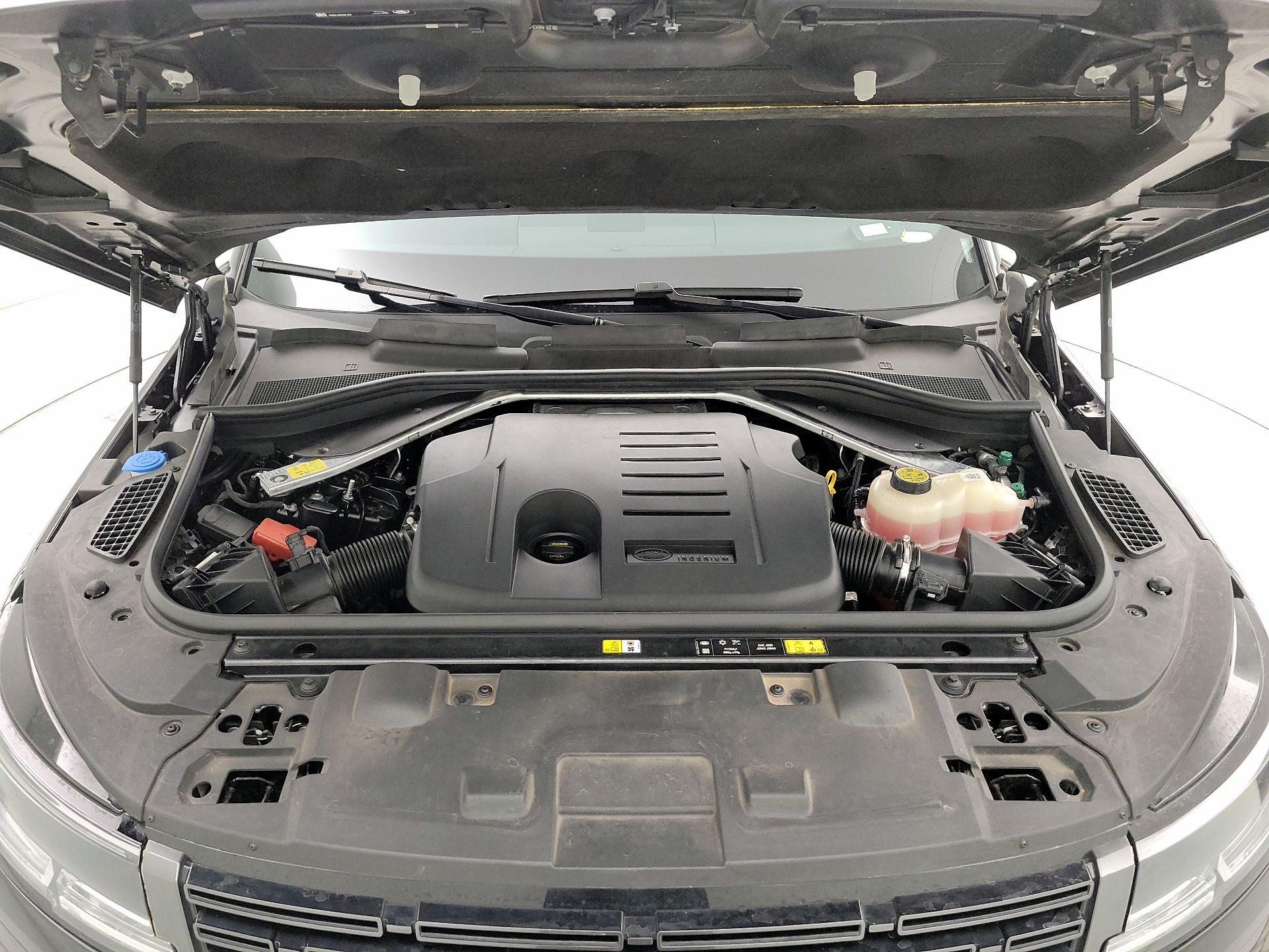 Thumbnail: 2024 Land Rover Range Rover Sport - 20