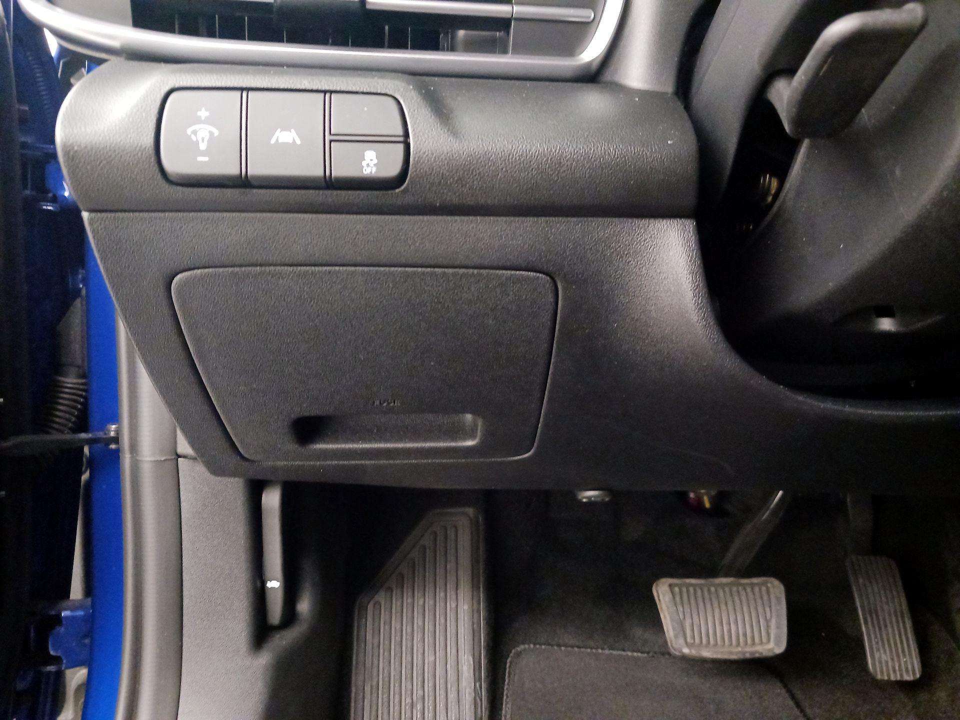 Thumbnail: 2023 Hyundai Elantra - 13