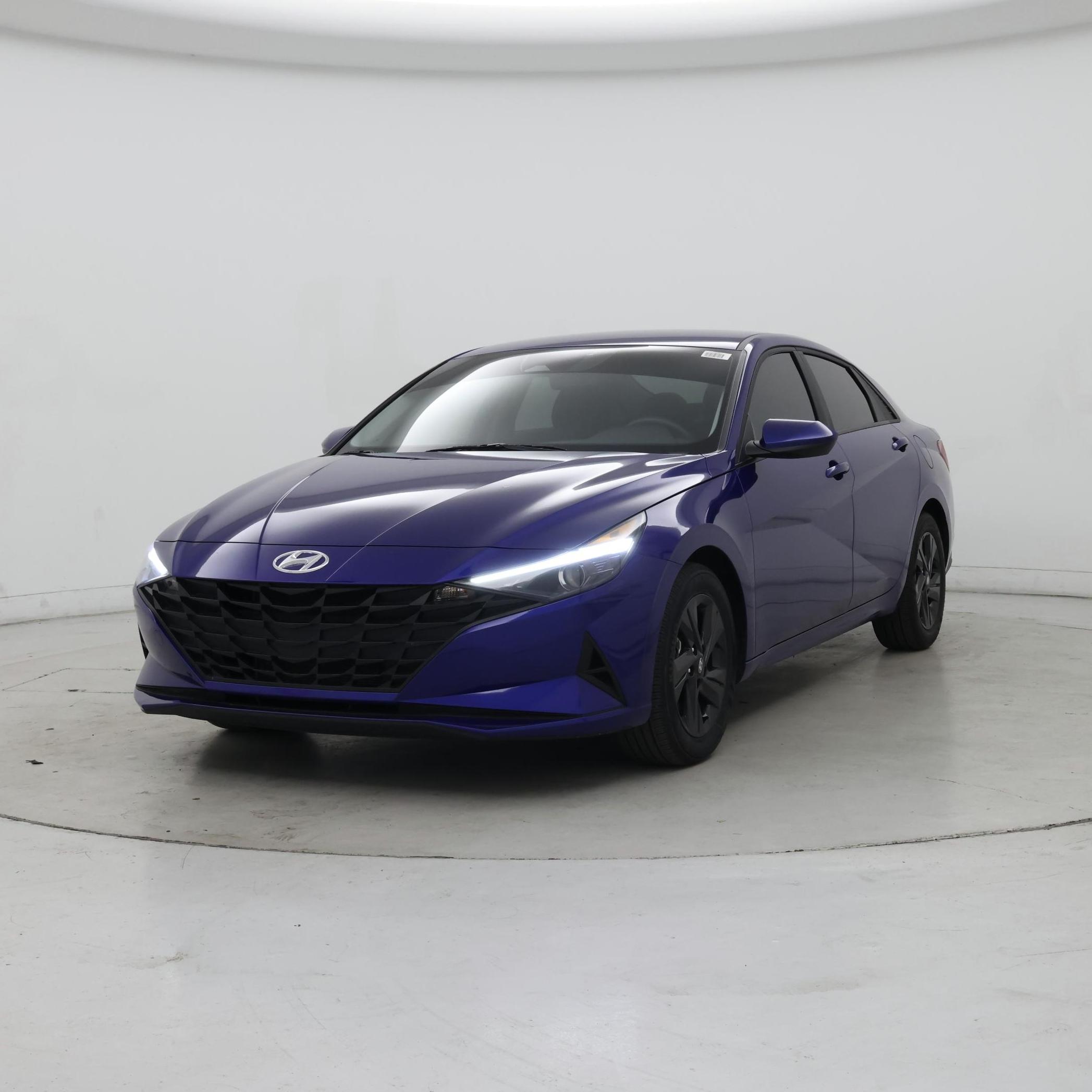 Thumbnail: 2023 Hyundai Elantra - 4