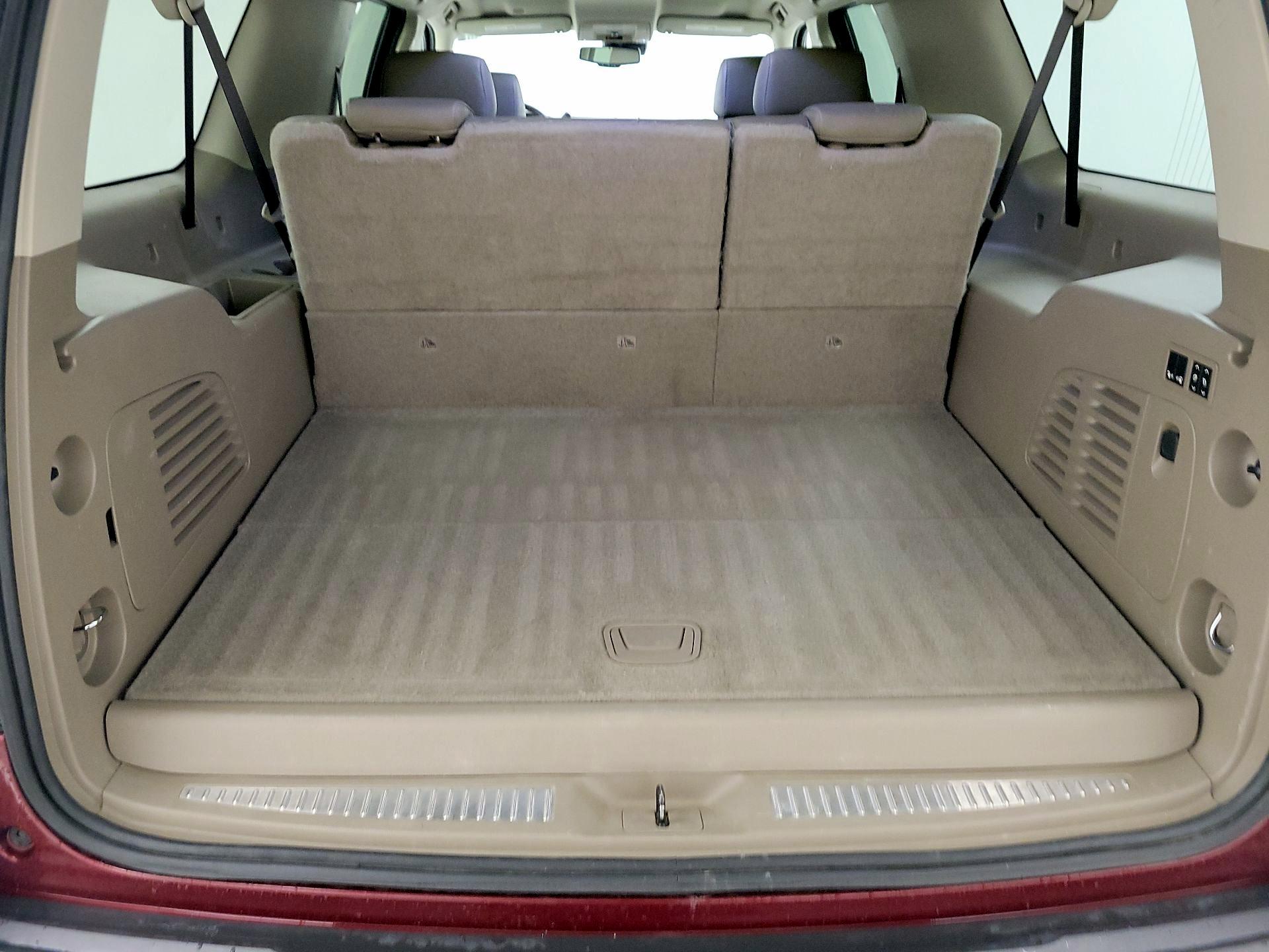 Thumbnail: 2020 GMC Yukon XL - 14