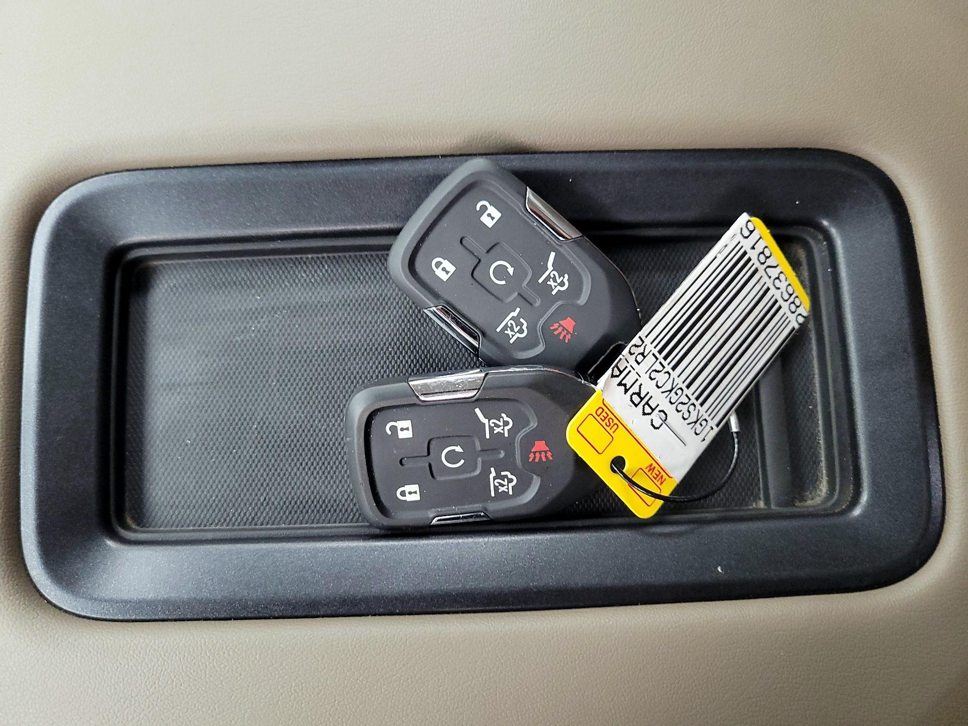 Thumbnail: 2020 GMC Yukon XL - 16