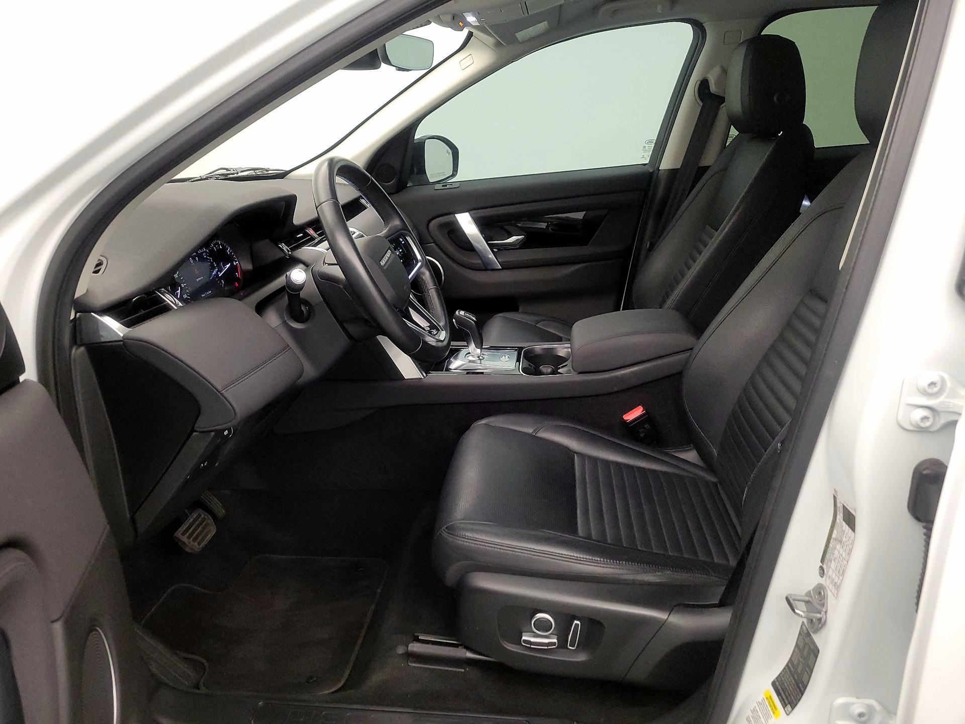 Thumbnail: 2021 Land Rover Discovery Sport - 11