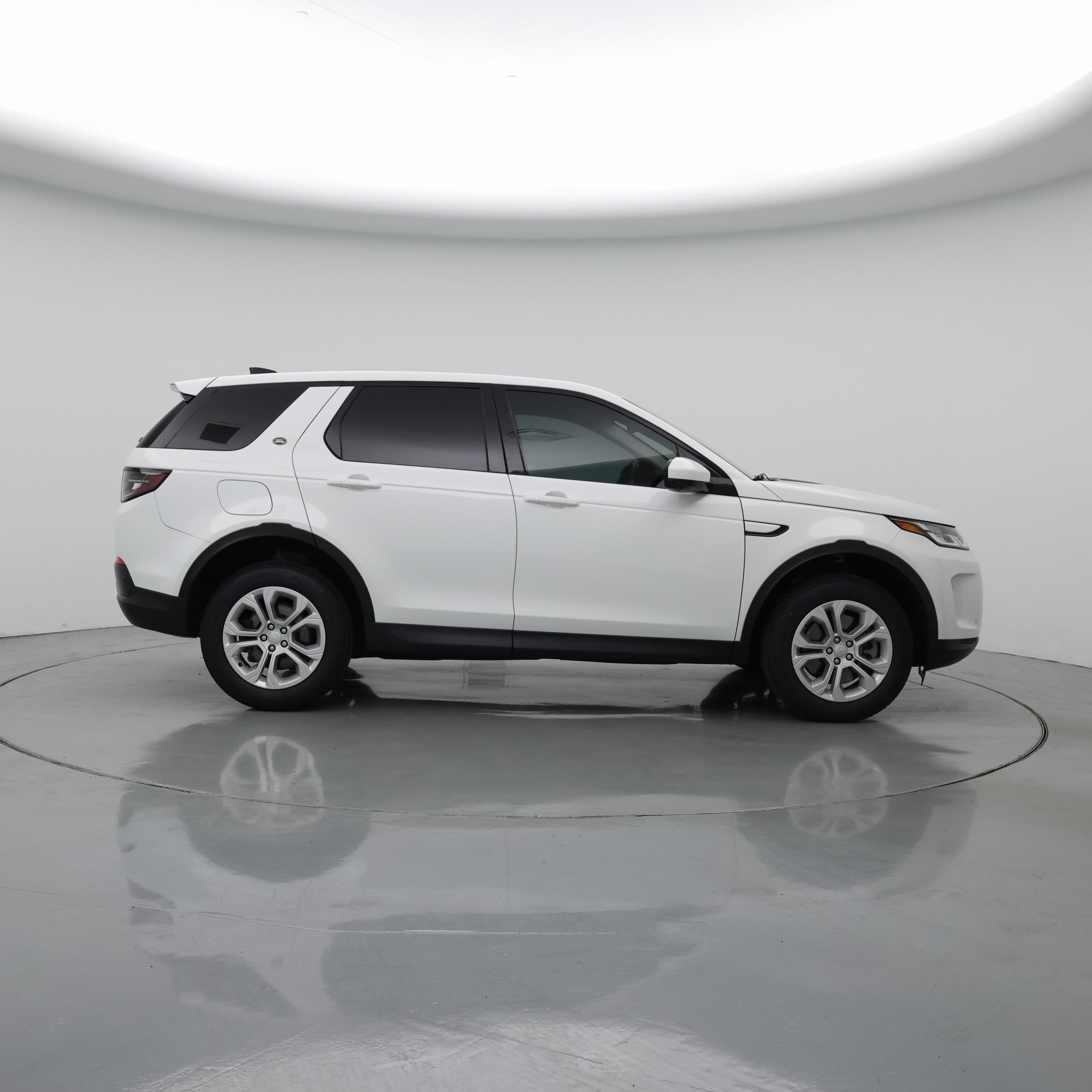Thumbnail: 2021 Land Rover Discovery Sport - 7