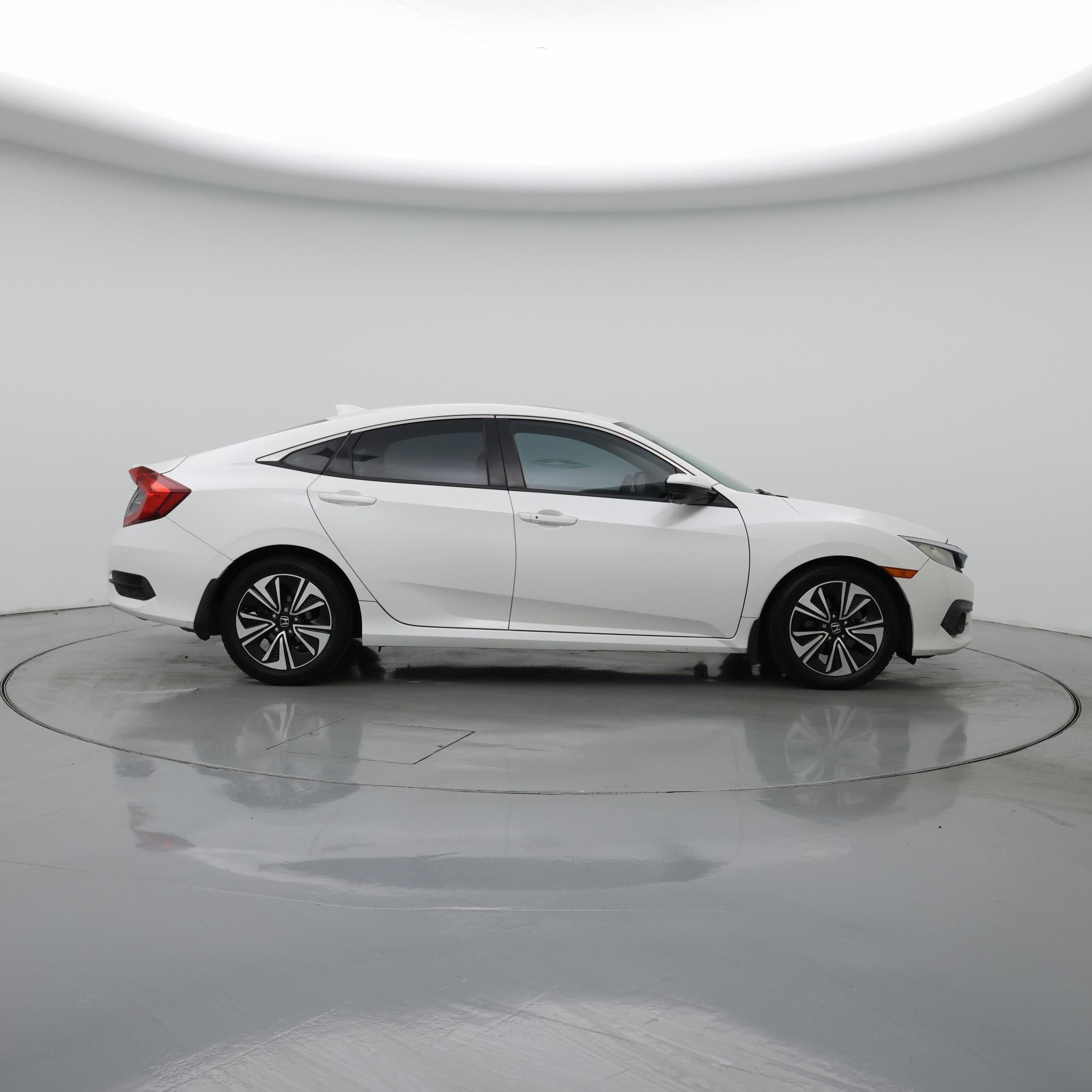Thumbnail: 2017 Honda Civic - 7