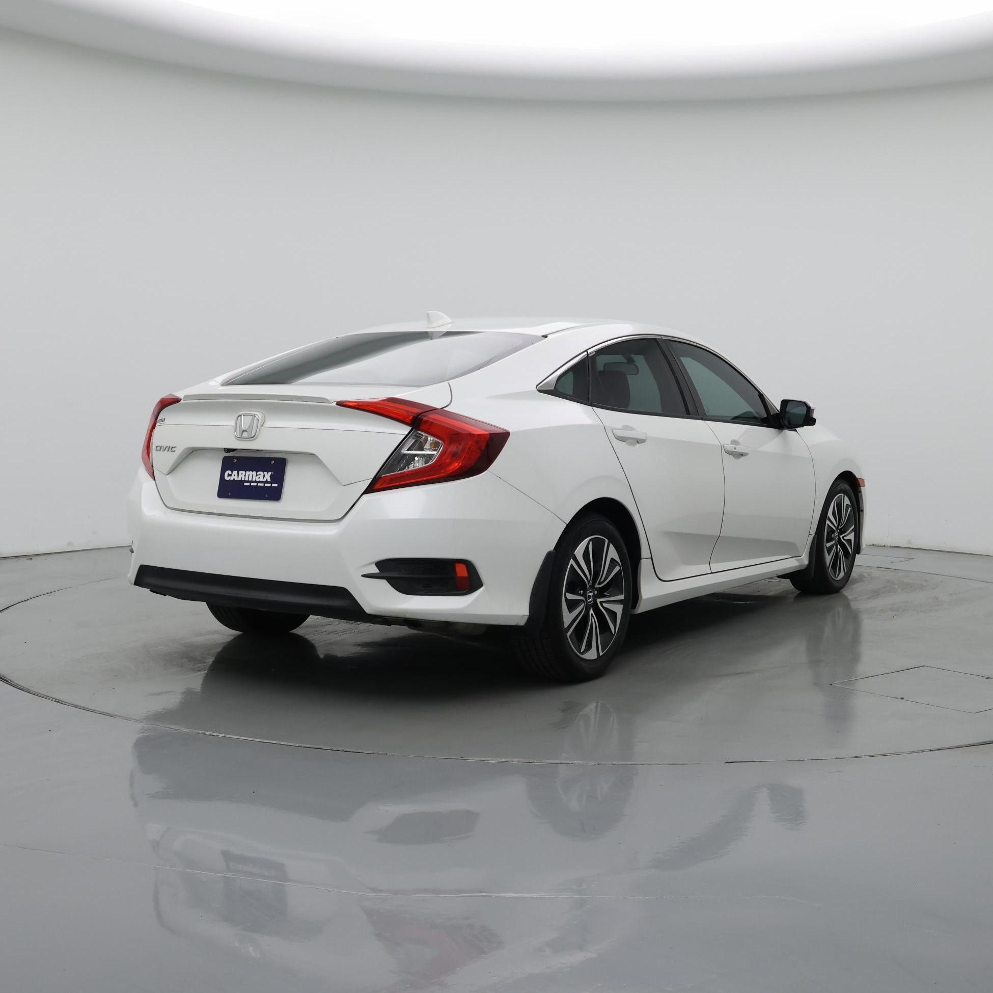 Thumbnail: 2017 Honda Civic - 8
