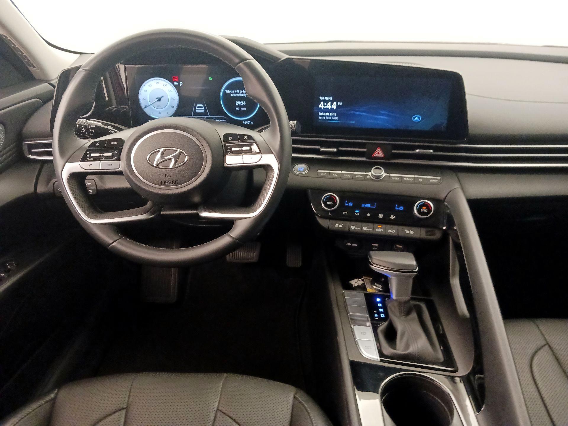Thumbnail: 2023 Hyundai Elantra - 9