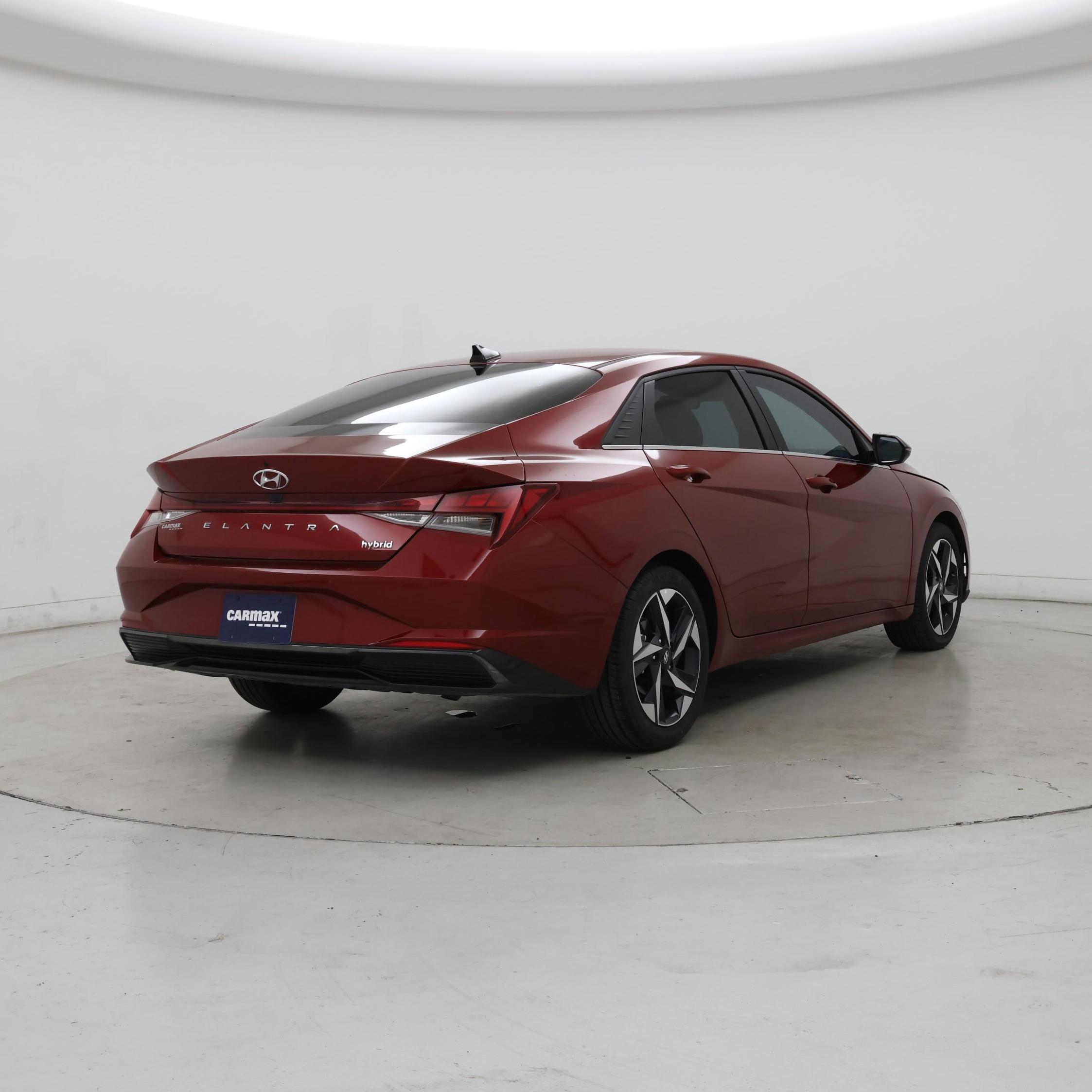 Thumbnail: 2023 Hyundai Elantra - 8