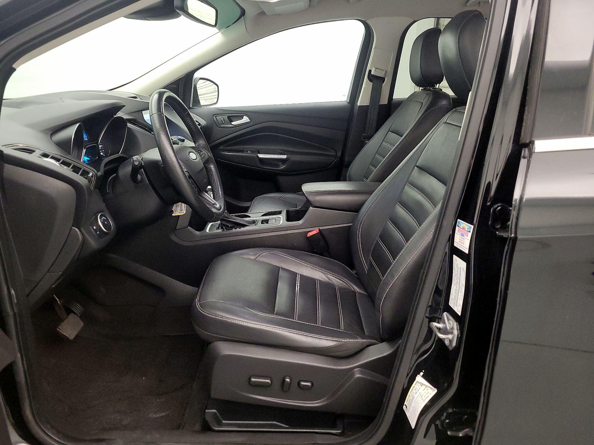 Thumbnail: 2018 Ford Escape - 11